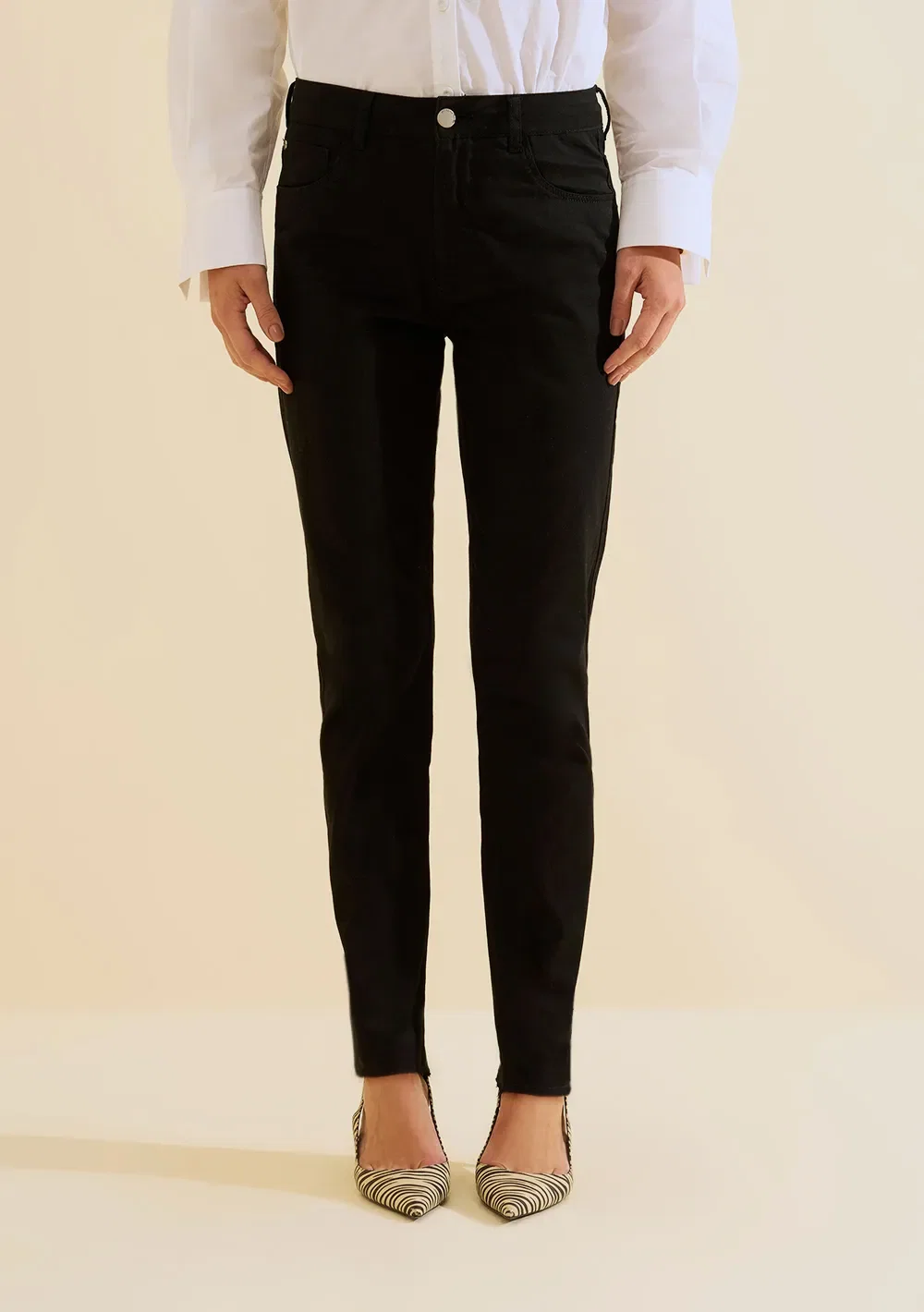 Calça Sarja Skinny Refino Preto — imagem 1