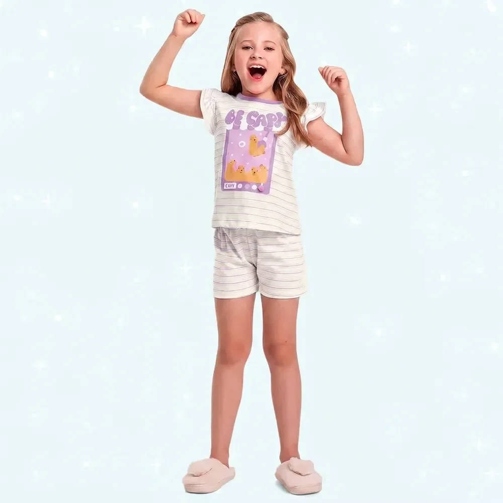 Conjunto pijama infantil blusa e short estampa capivara com pom pom — imagem 1