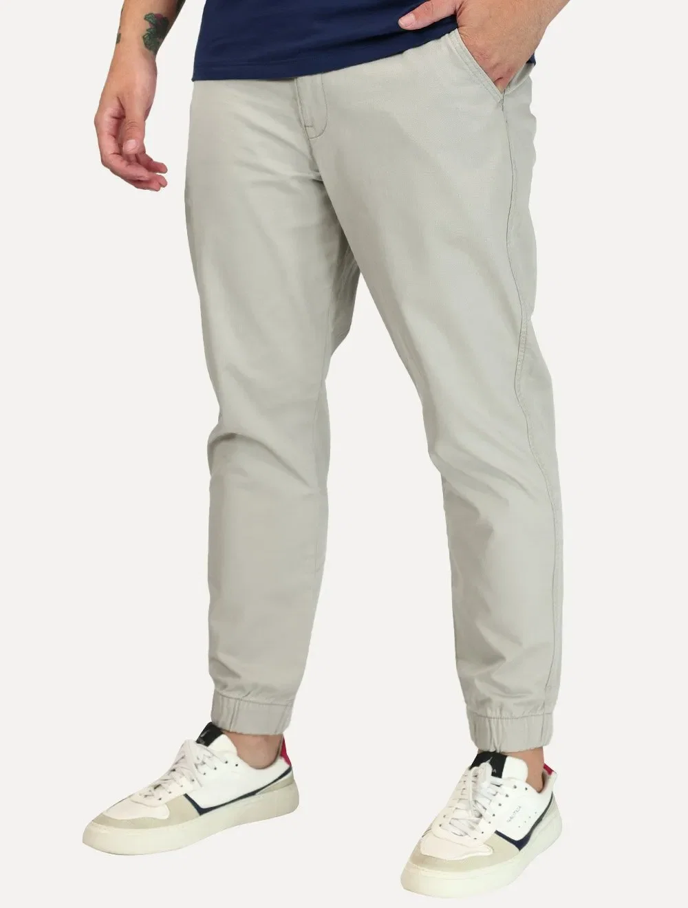 Calça Levis Jeans Masculina XX Chino Jogger Cinza