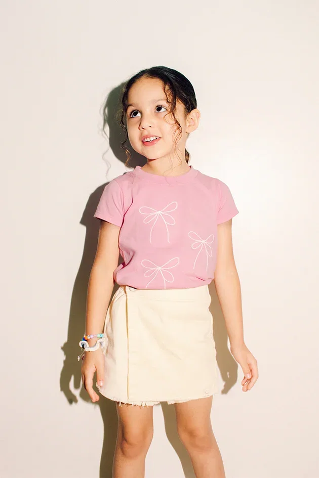 Blusa Infantil Meia Malha Bordado Laços