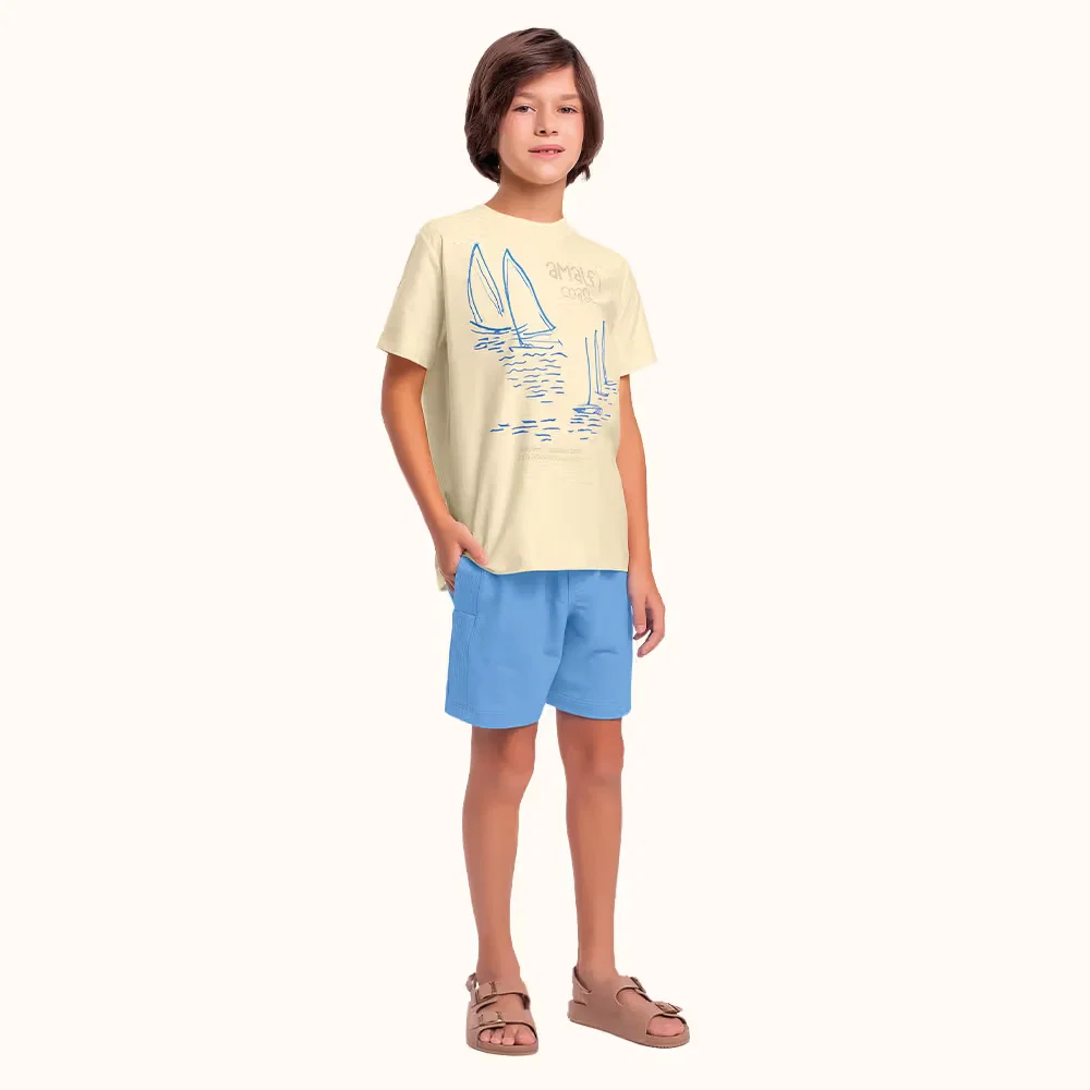 Conjunto camiseta em meia malha flamê e bermuda em moletinho com bordado — imagem 1