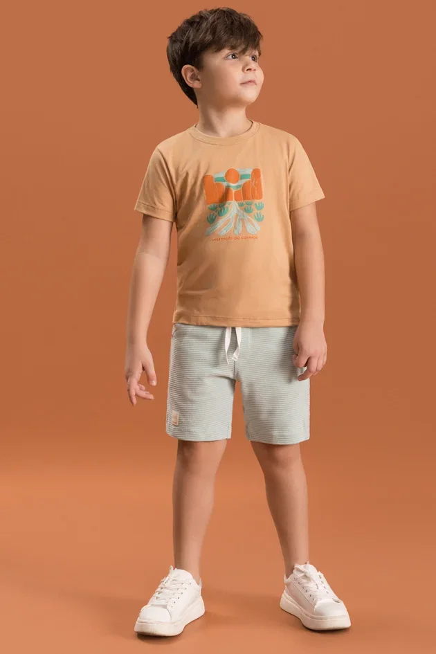 Conjunto Infantil Camiseta em Meia Malha e Bermuda de Moletom Texturizado em Algodão
