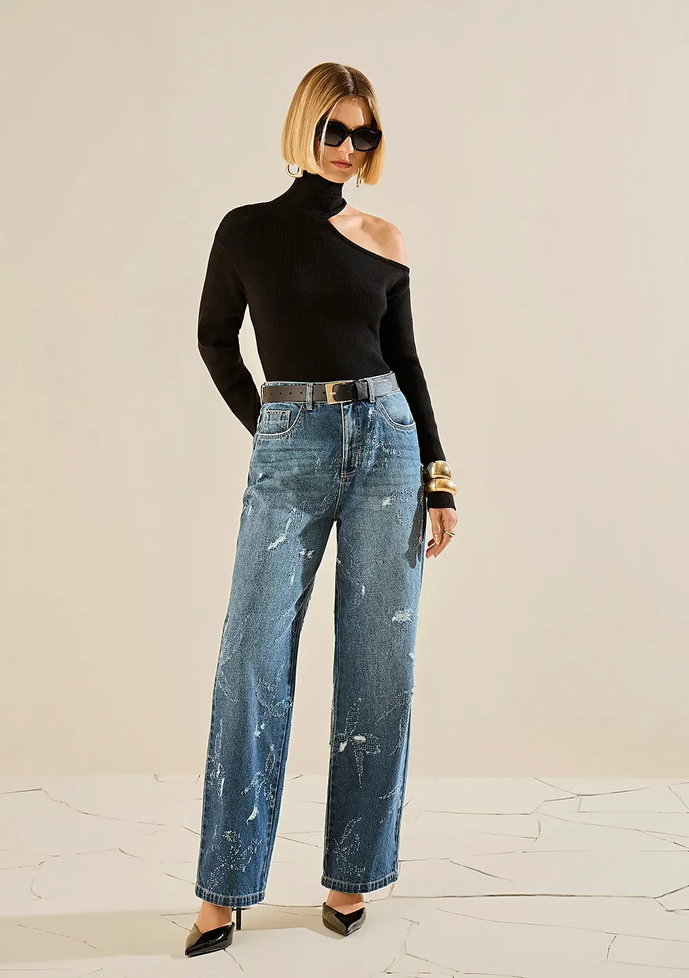 Blusa Morena Rosa Solta Gola Alta Manga Longa Padrão Preto — imagem 1