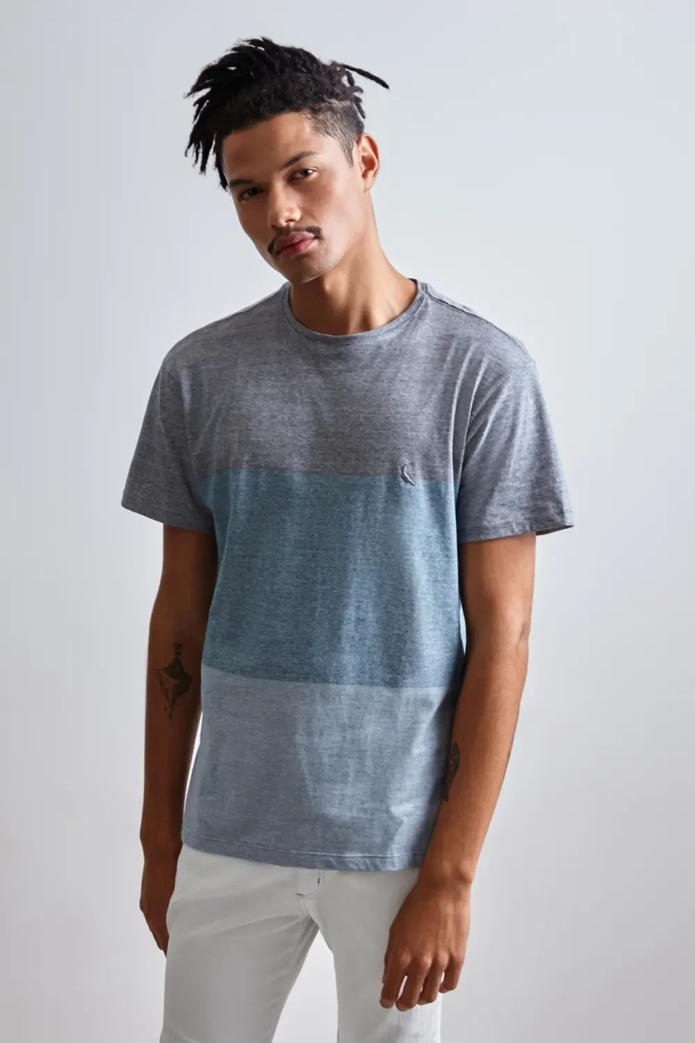 Camiseta Degrade Milos VER19 — imagem 1