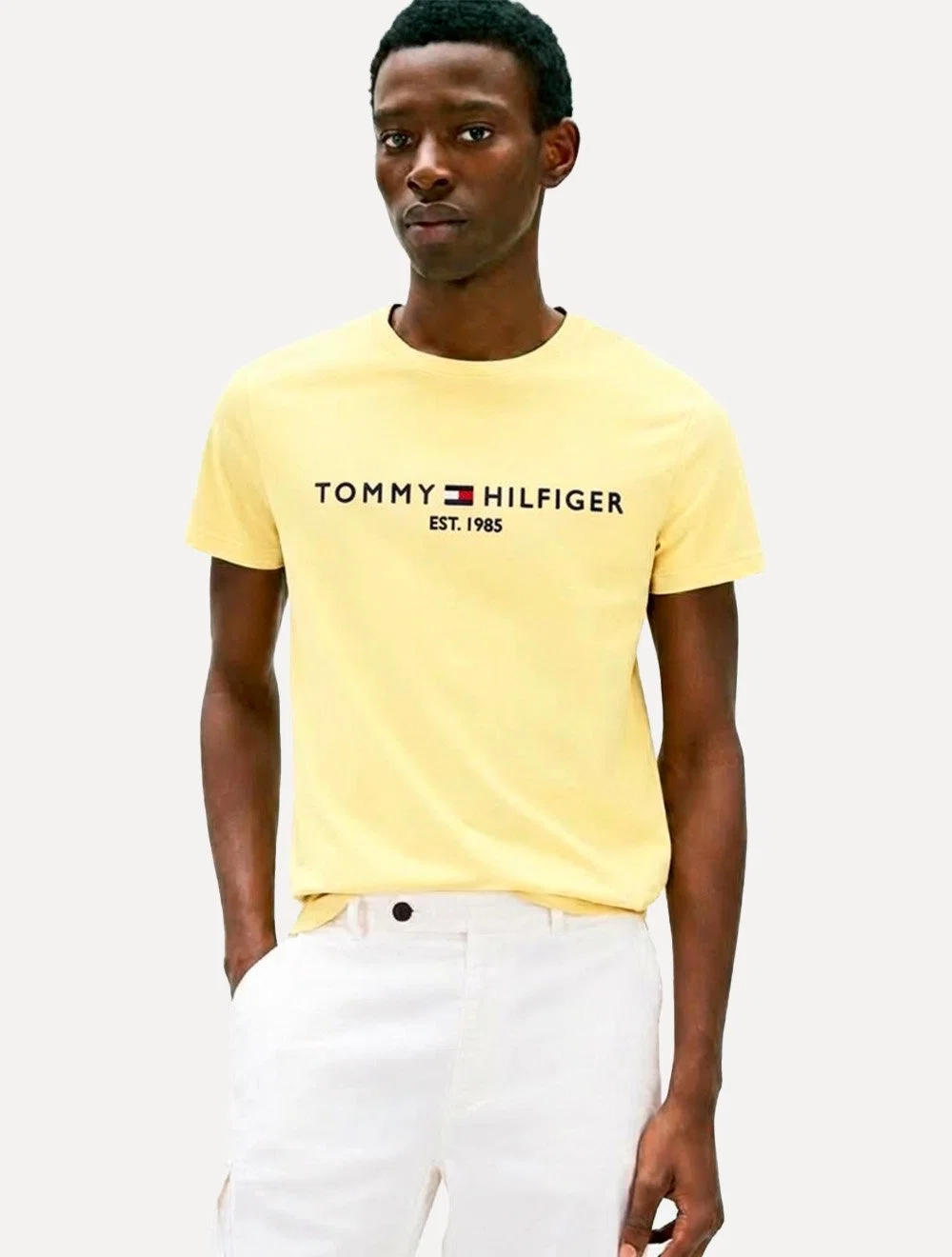 Camiseta Tommy Hilfiger Masculina Core Logo Tee Amarela