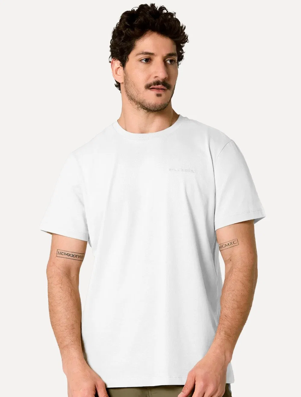 Camiseta Columbia Masculina Basica Logo Bordado Branca