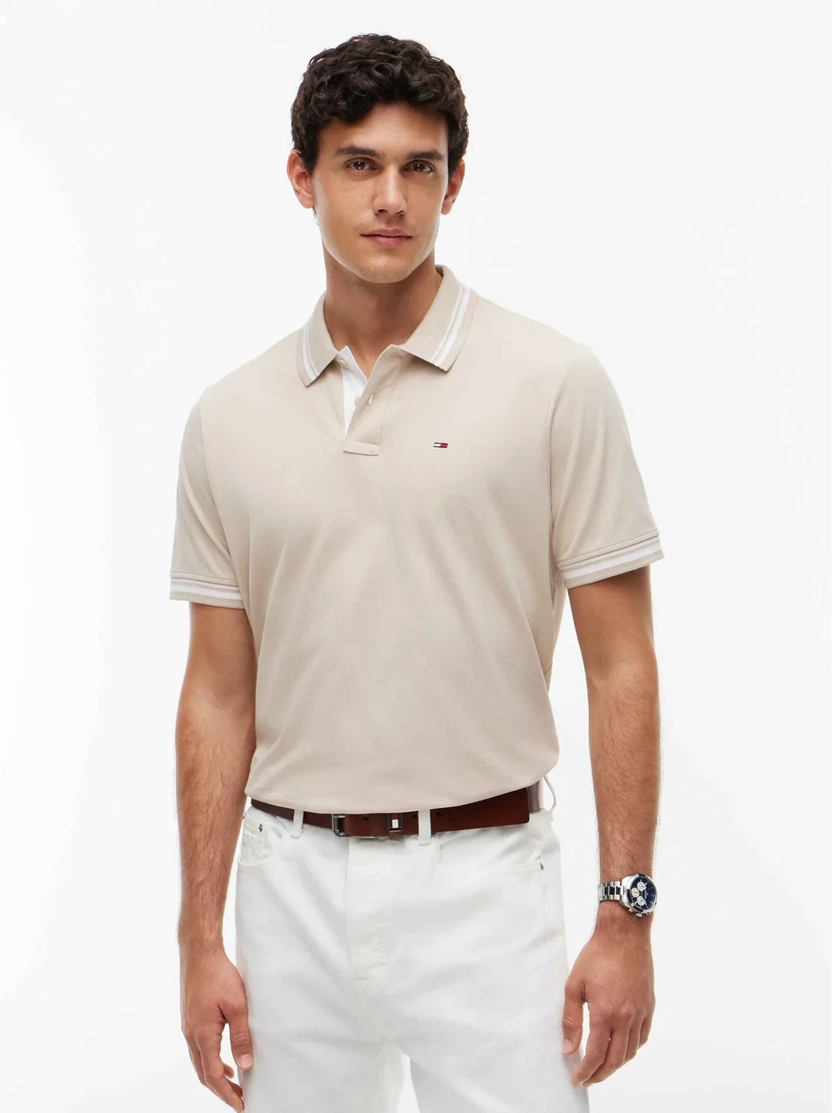 Camisa Polo Tommy Flag com Detalhes Bordados — imagem 1