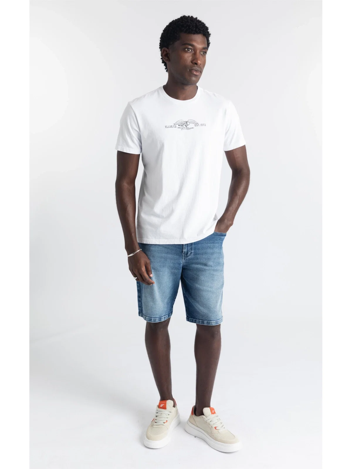 Bermuda Jeans New Blue Stretch Lav.Medio C/ Grampos