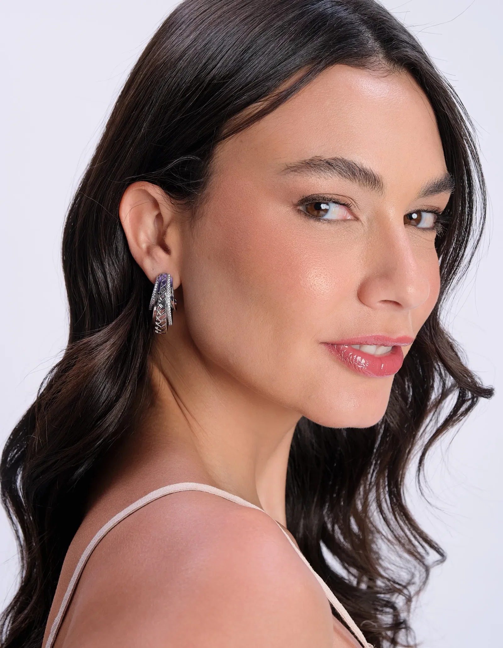 Brinco Argola Texturada Com Strass - Niquel — imagem 1