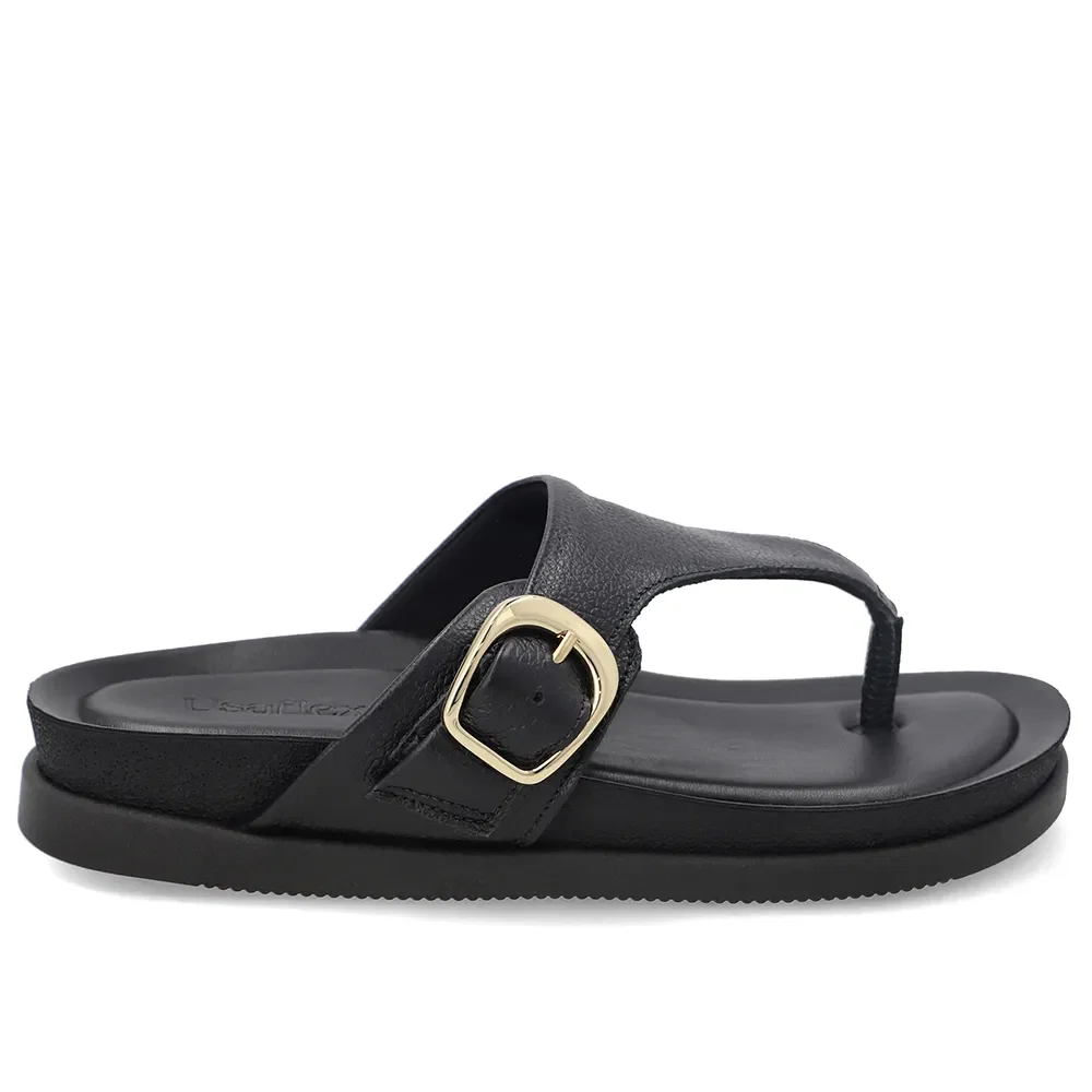 Chinelo Em Couro Preto Com Detalhe Fivela