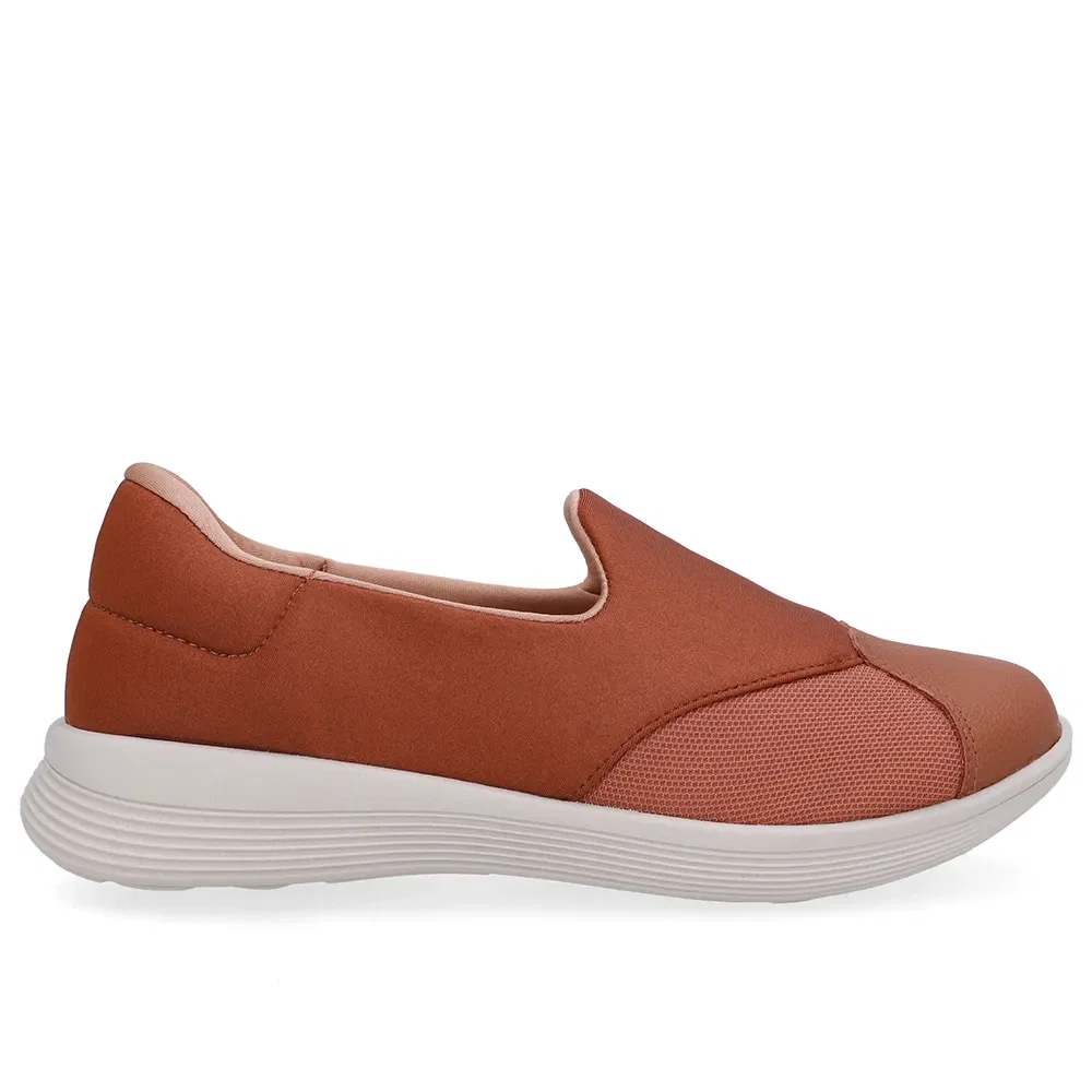 Tênis Slip On Elastano Marrom — imagem 1