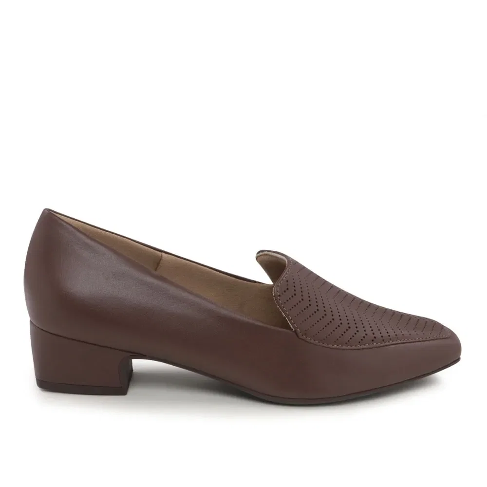 Slipper Couro Chocolate Vazado