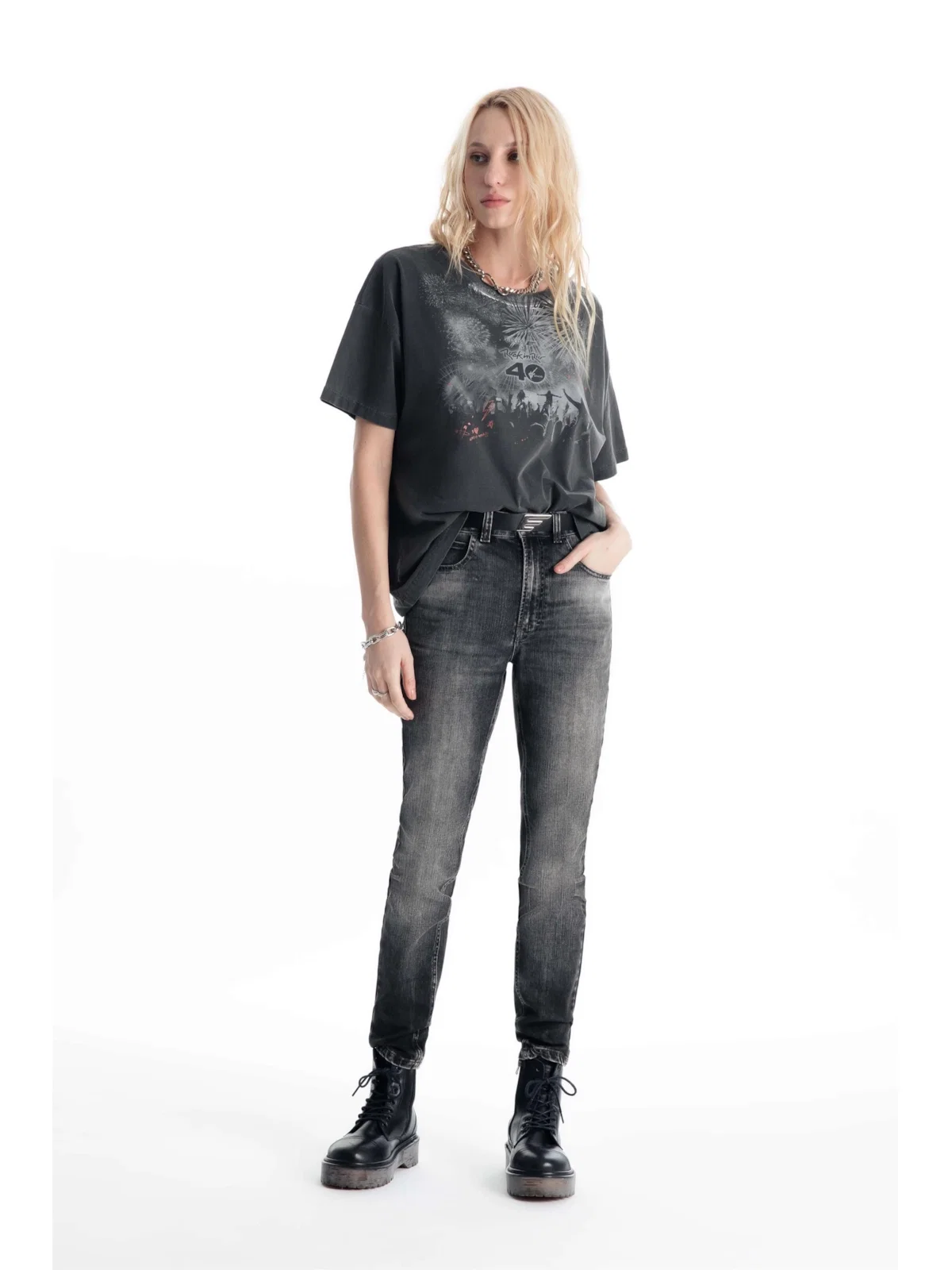 Calça Jeans Intense Black Gisele Slim 1949- Lav.Black C/ Sky — imagem 1