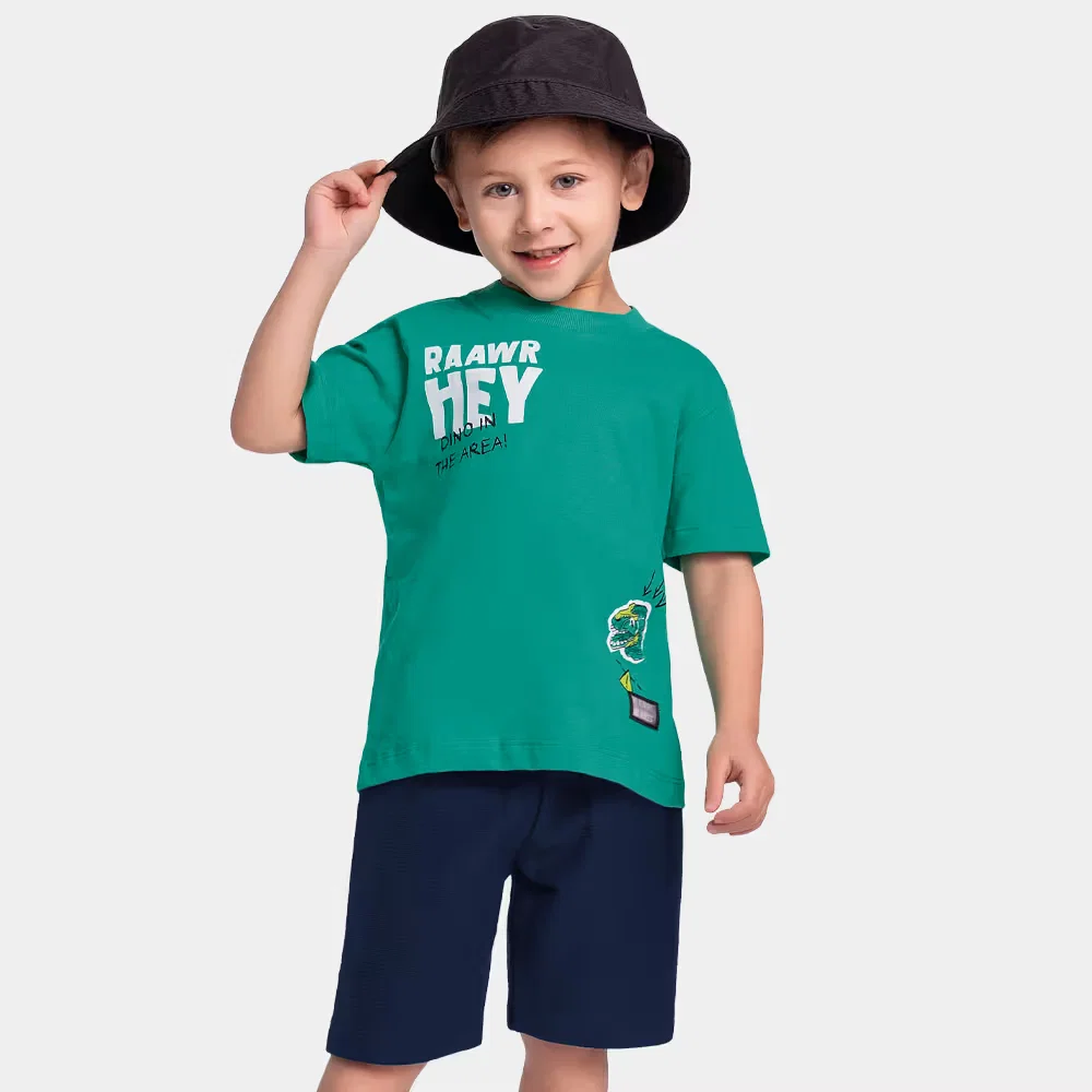 Conjunto camiseta dinossauro e bermuda em moletinho lótus — imagem 1