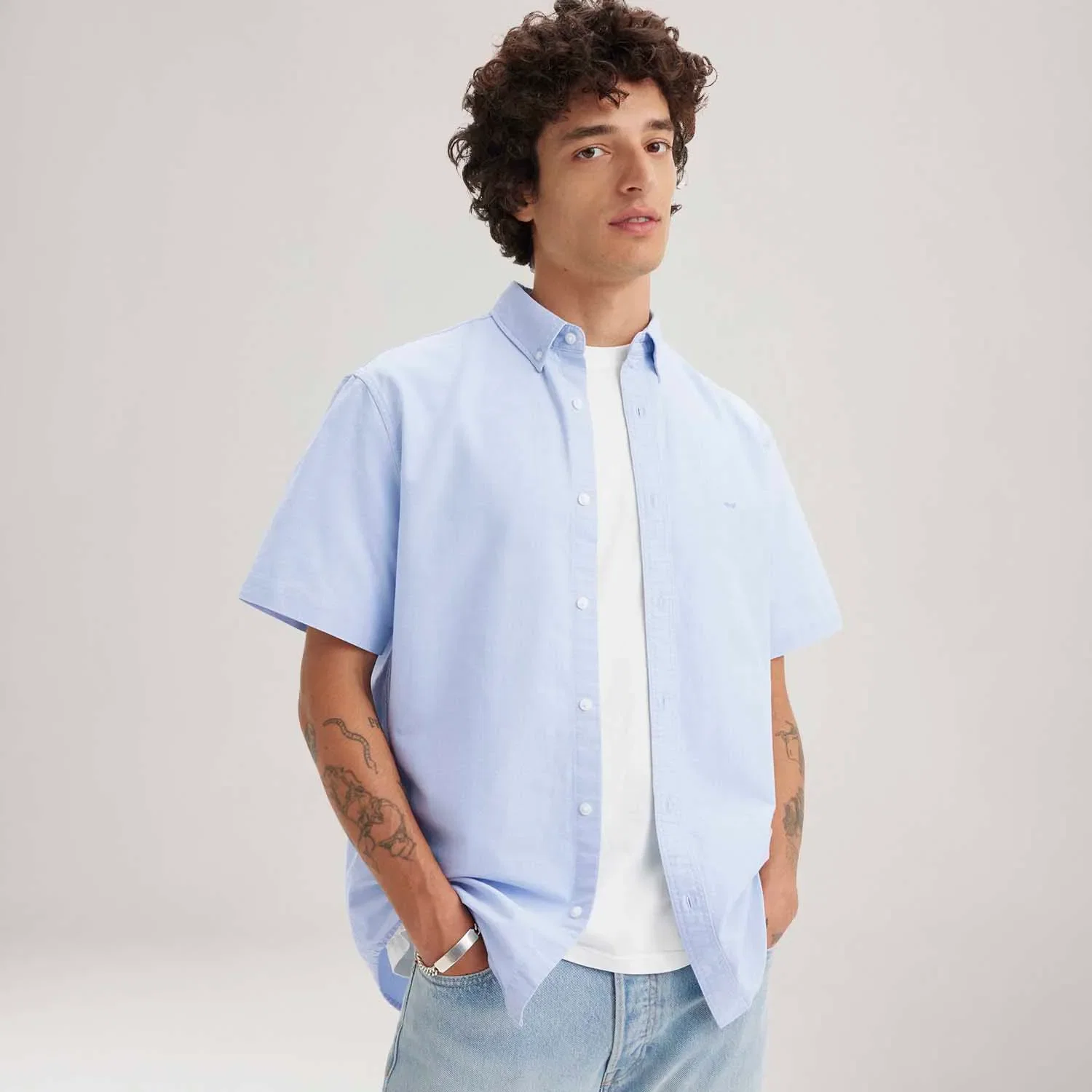 Camisa Levi's® Authentic Button Down Azul Manga Curta — imagem 1