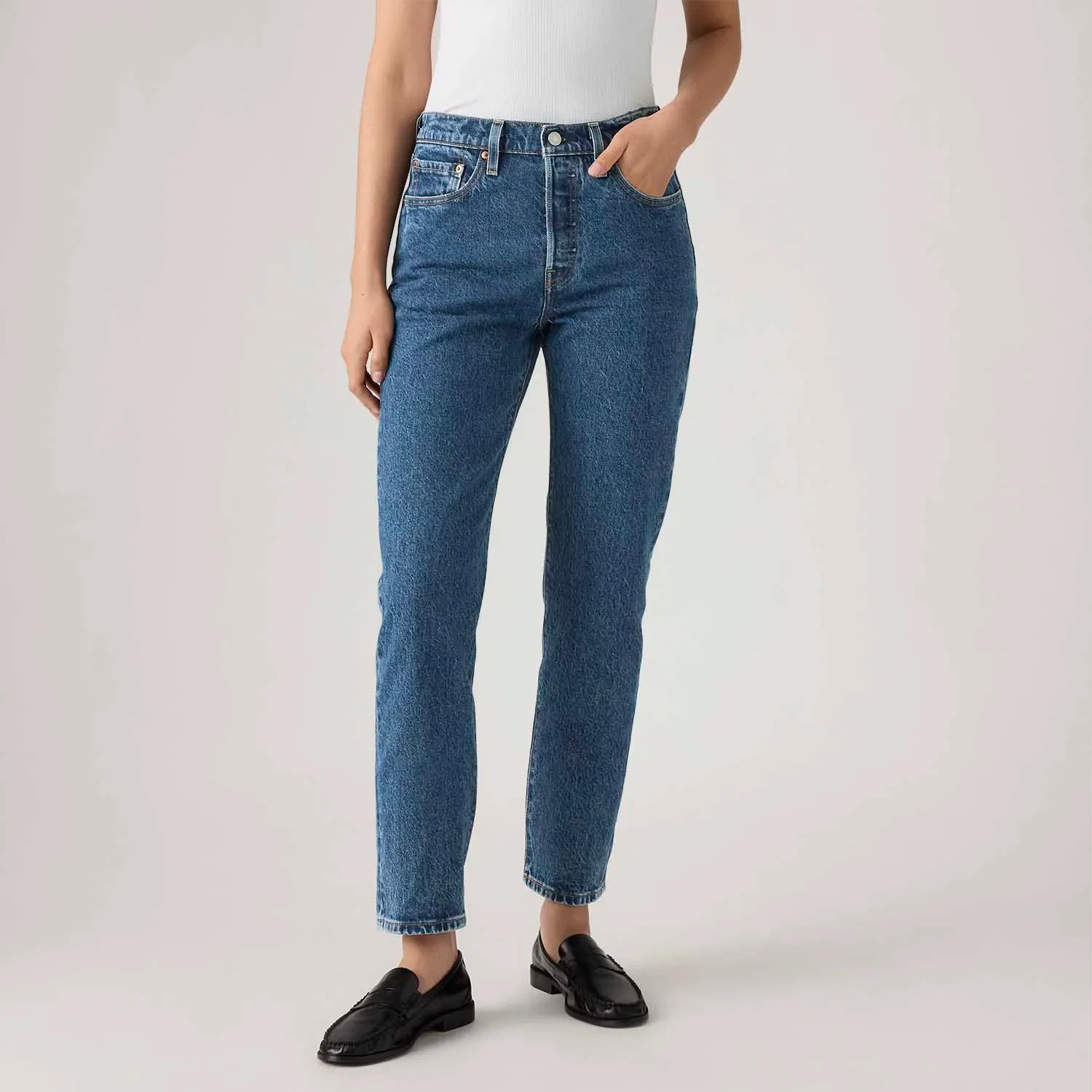 Calça Jeans Levi's® 501® Crop Lavagem Média — imagem 1