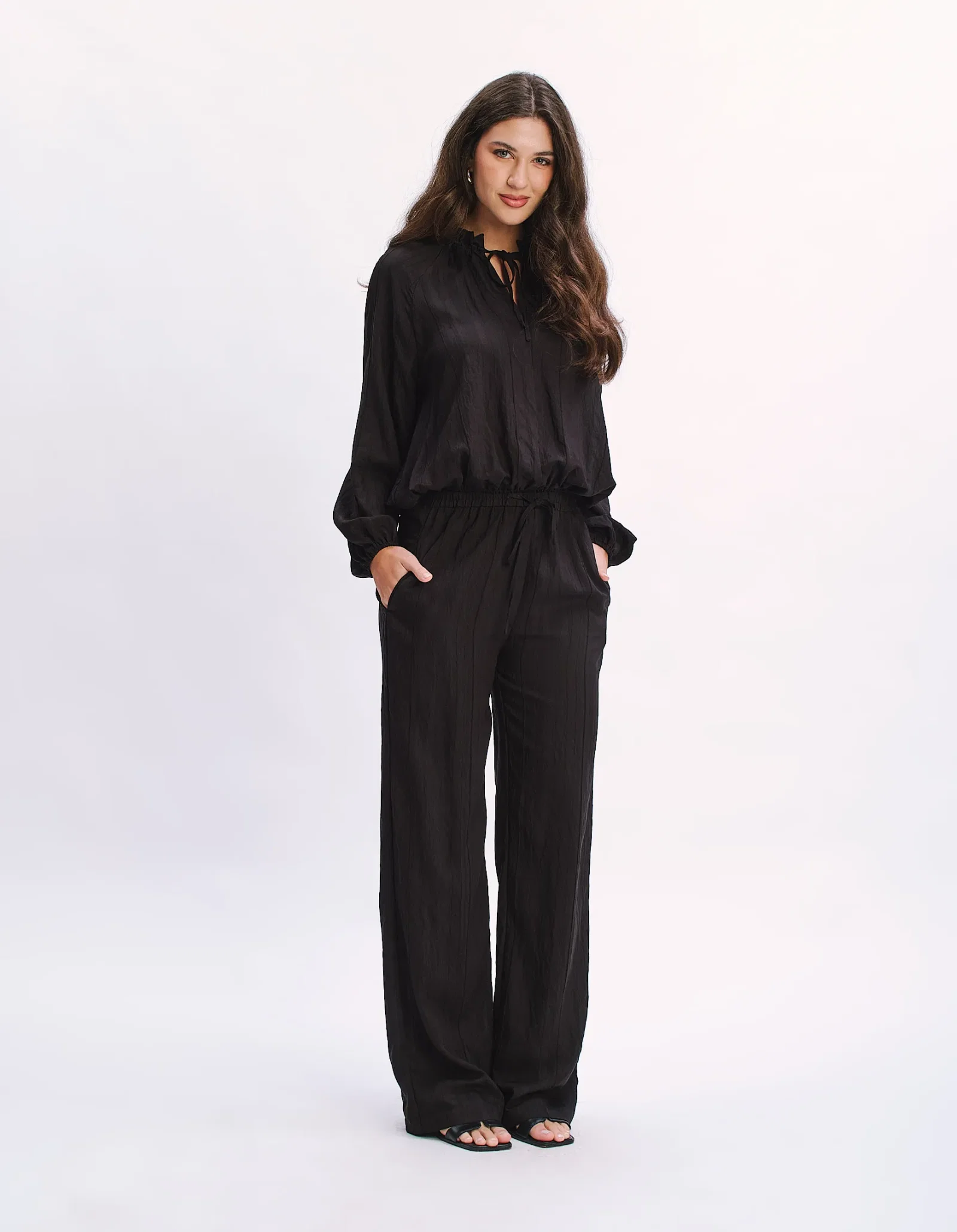 Calça Pantalona Cós Amarração - Preto — imagem 1