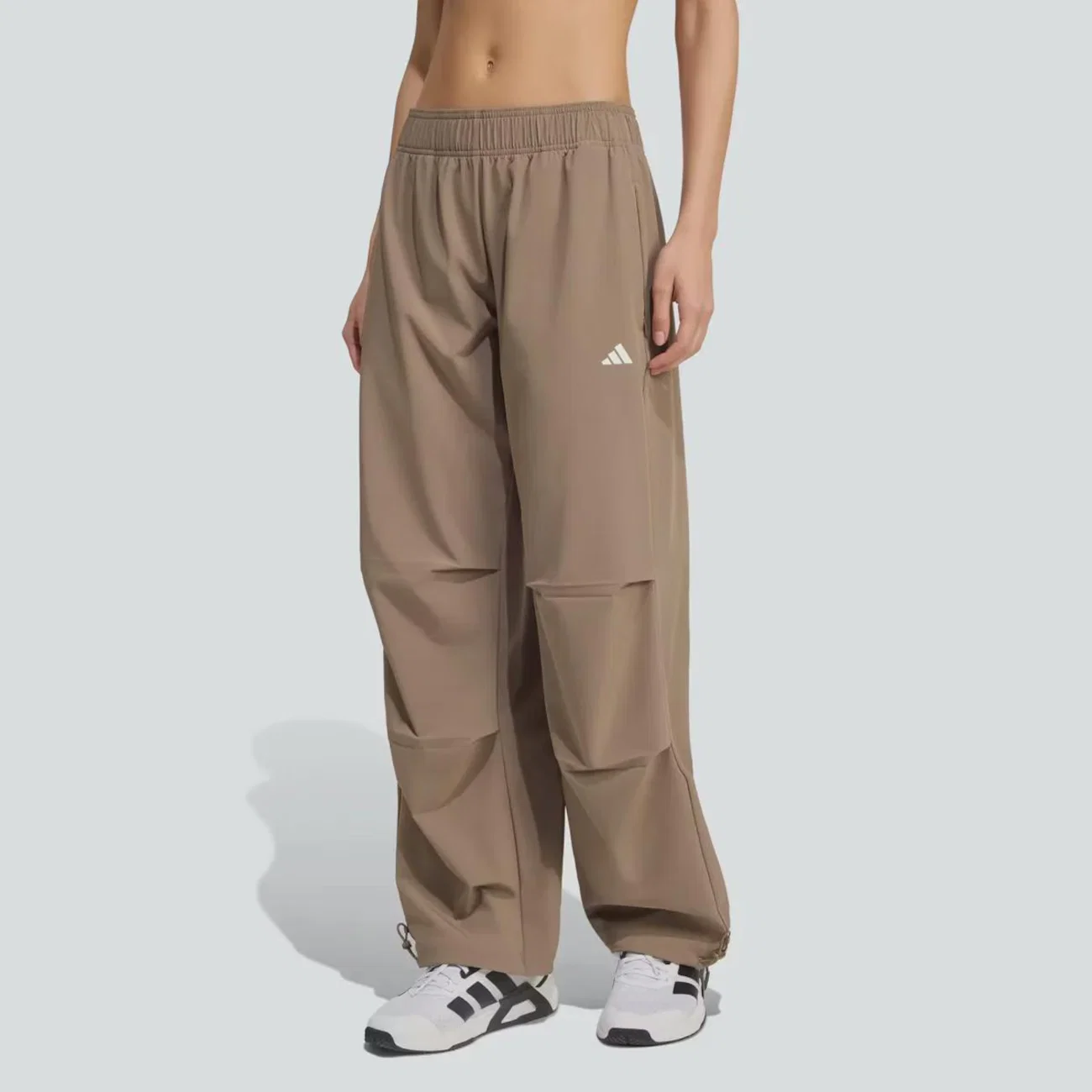 Calça Adidas TR ES Woven Feminina