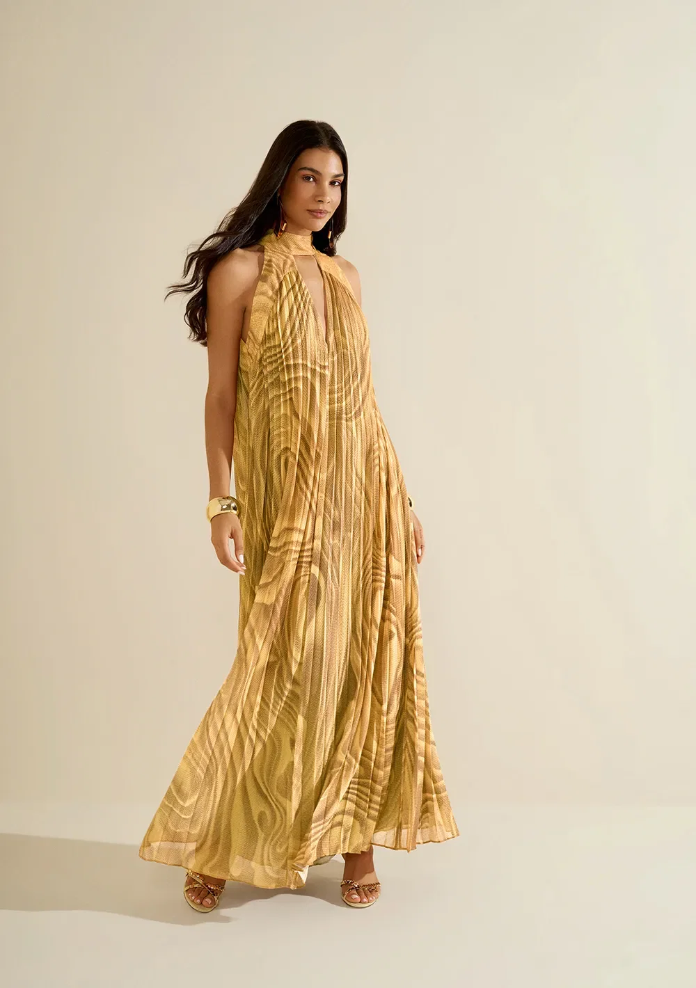 Vestido Morena Rosa Solto Cava Francesa Sem Manga Longo Amarelo