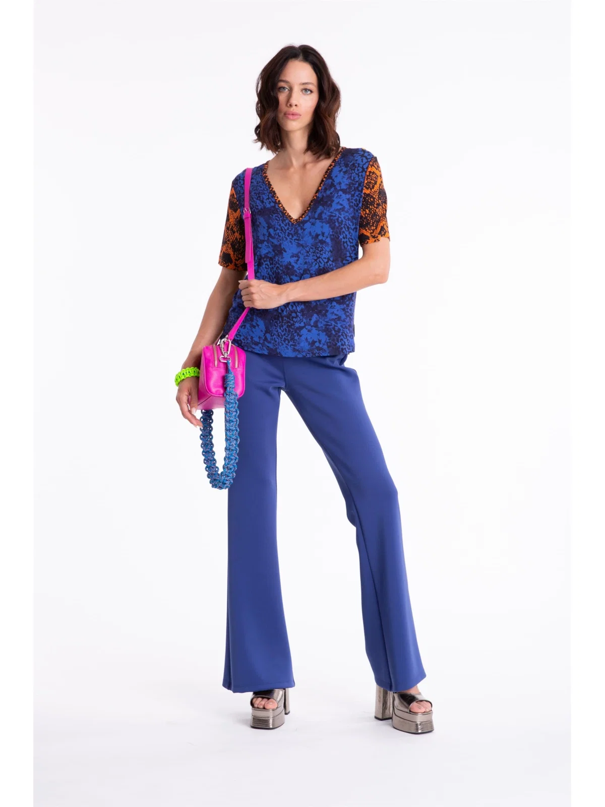 Calça Power Fit Flare Long Royal — imagem 1