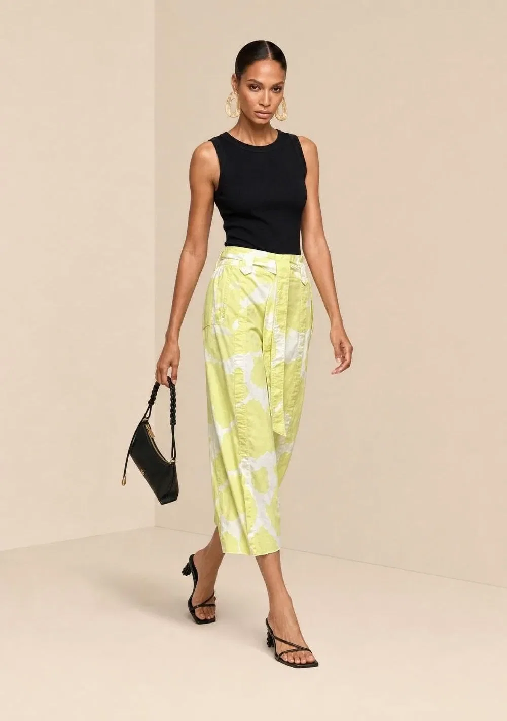 Calça Pantacourt Alta Verde