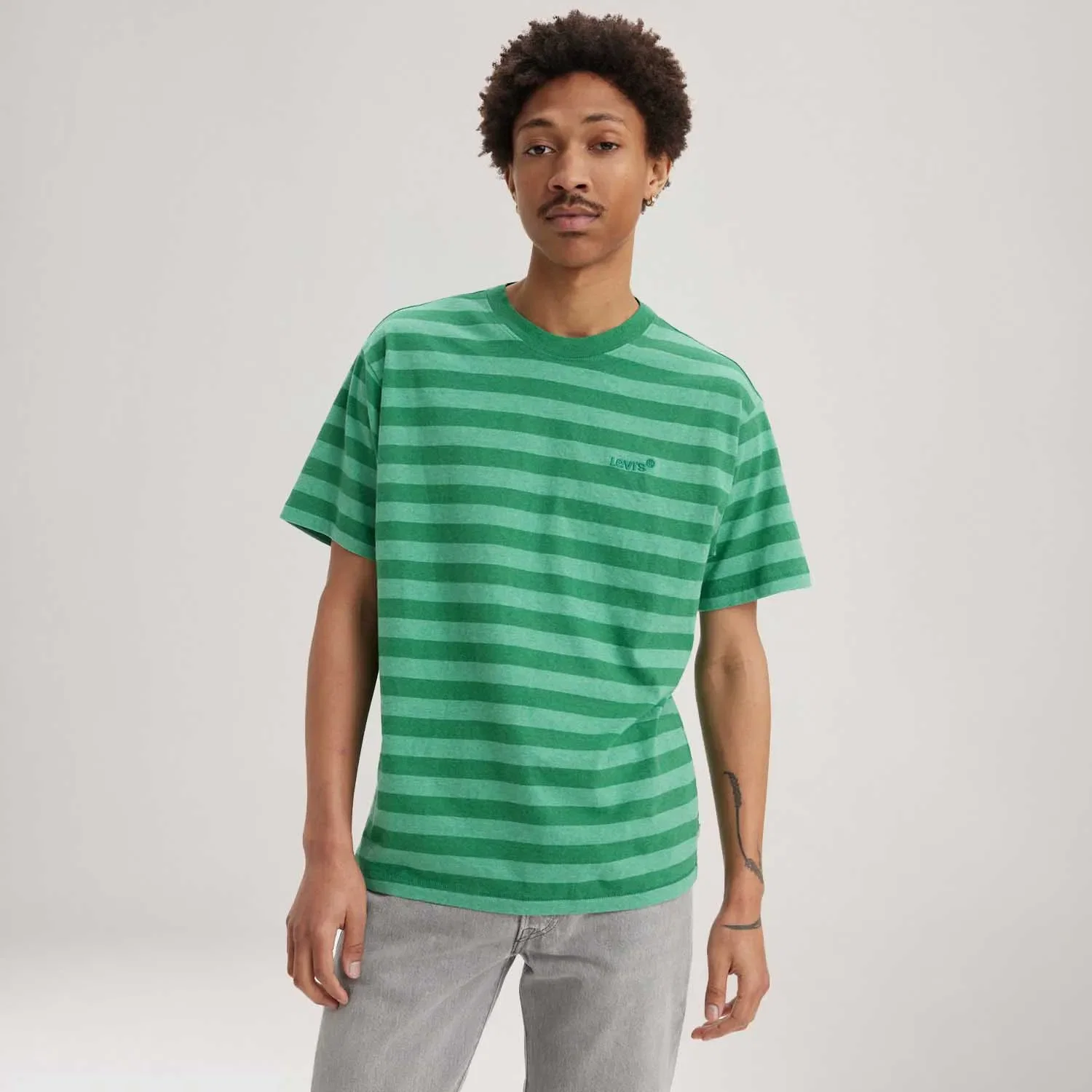 Camiseta Levi's® Vintage Verde Manga Curta — imagem 1