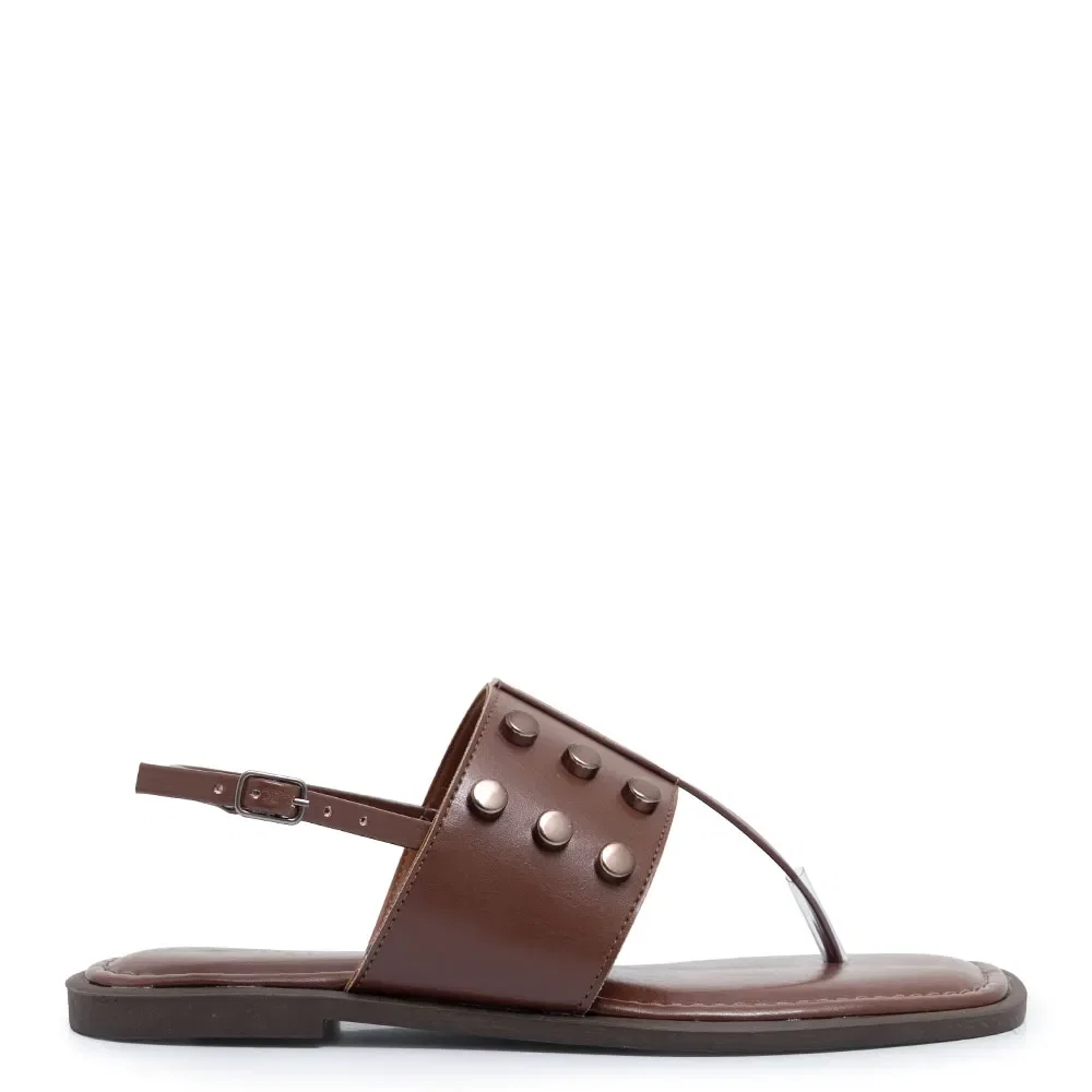 Rasteira Marrom Tachas