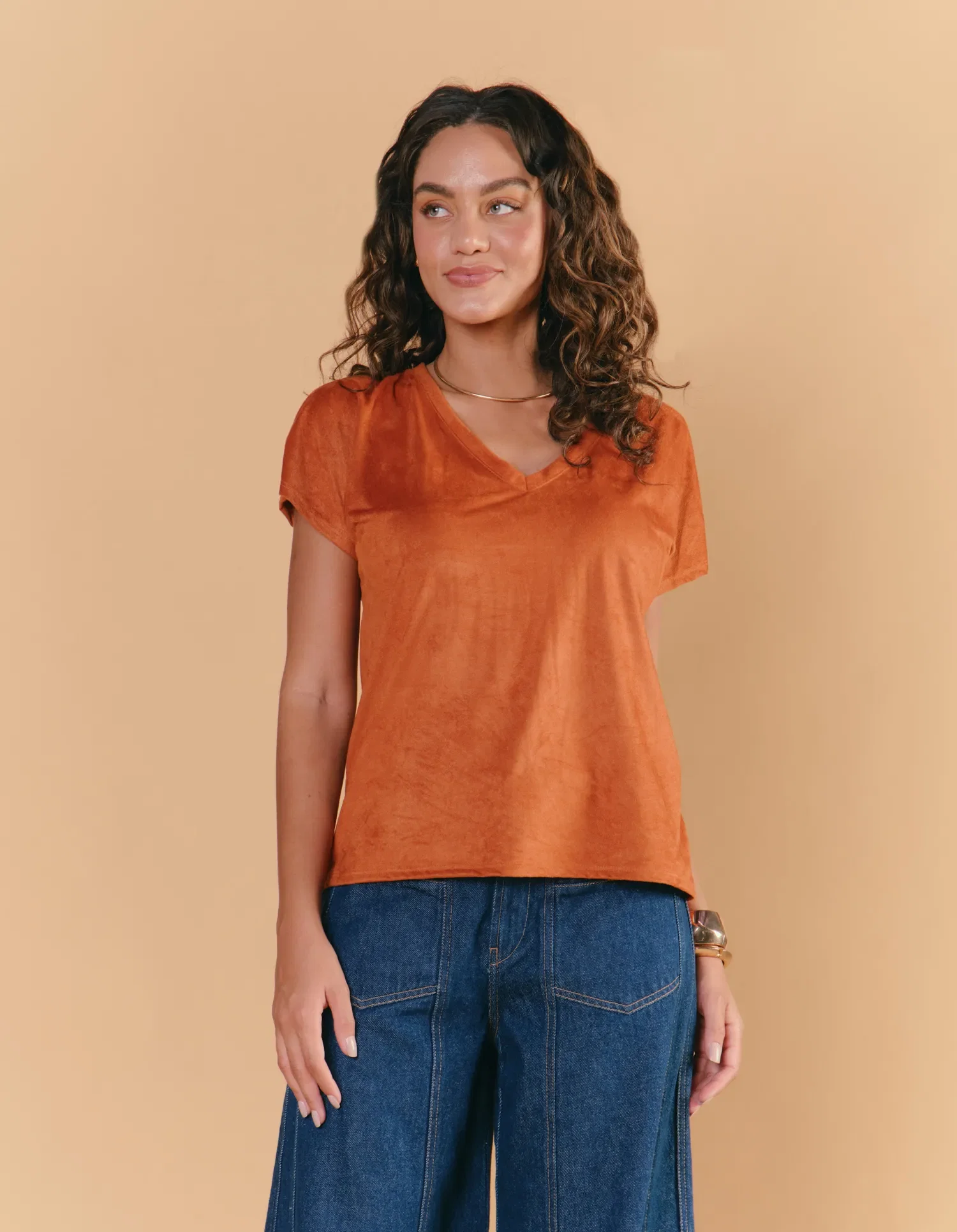 Blusa Gola v Suede - Caramelo