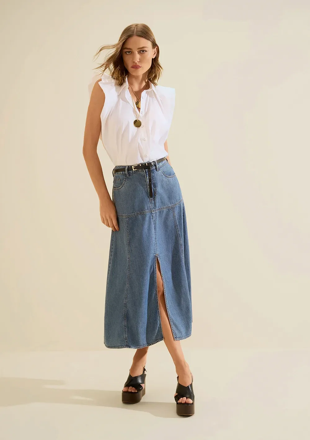 Saia Jeans Evasê Índigo Azul