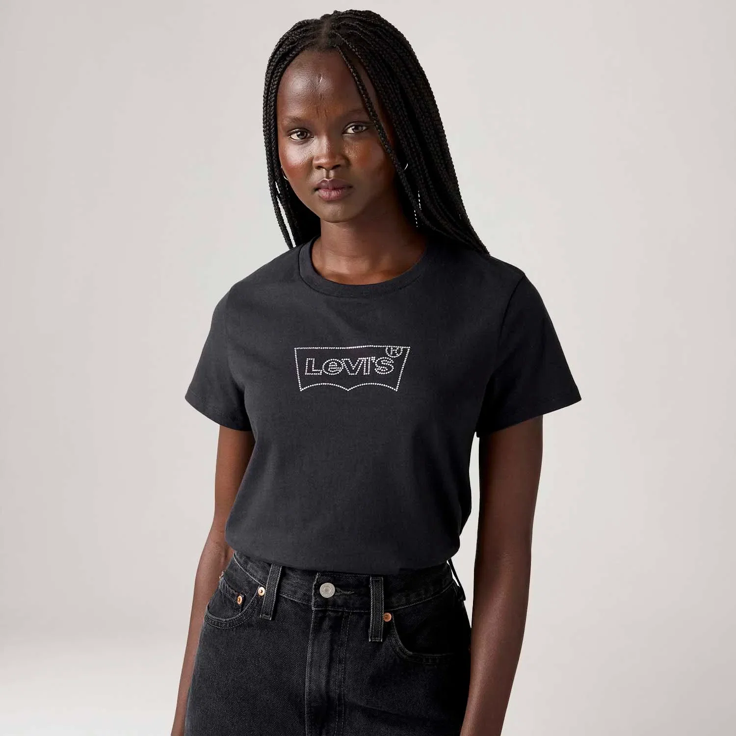 Camiseta Levi's® The Perfect Preta — imagem 1
