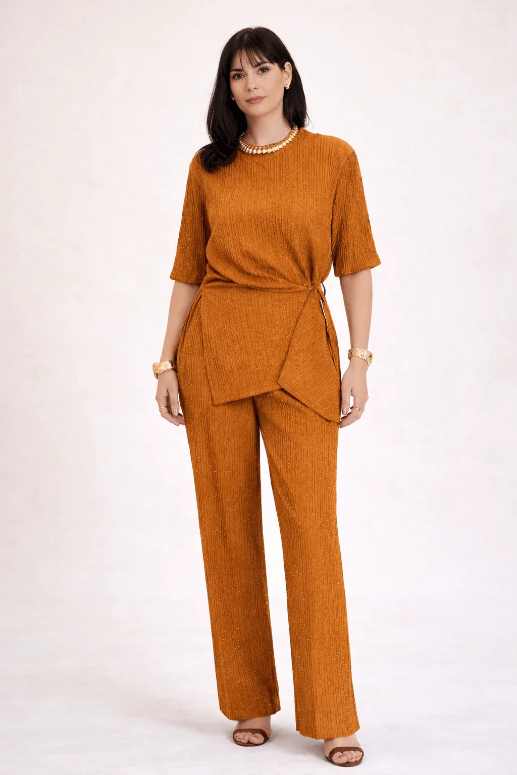 Calça Pantalona Malha Texturizada Brilho - Caramelo — imagem 1