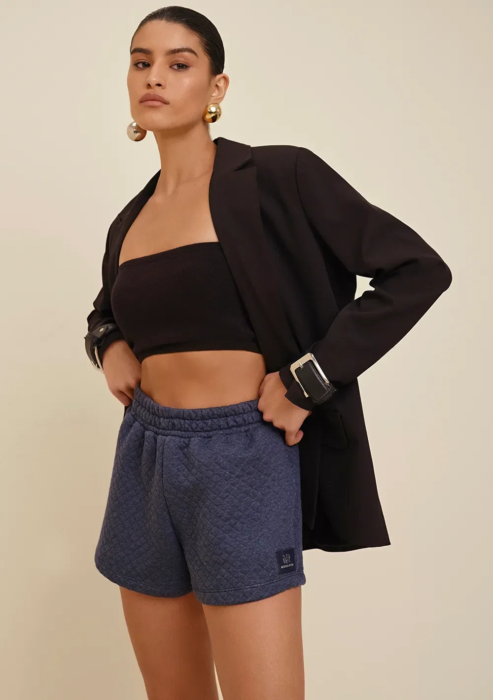 Shorts Morena Rosa Comfort Detalhe Matelasse Azul Marinho