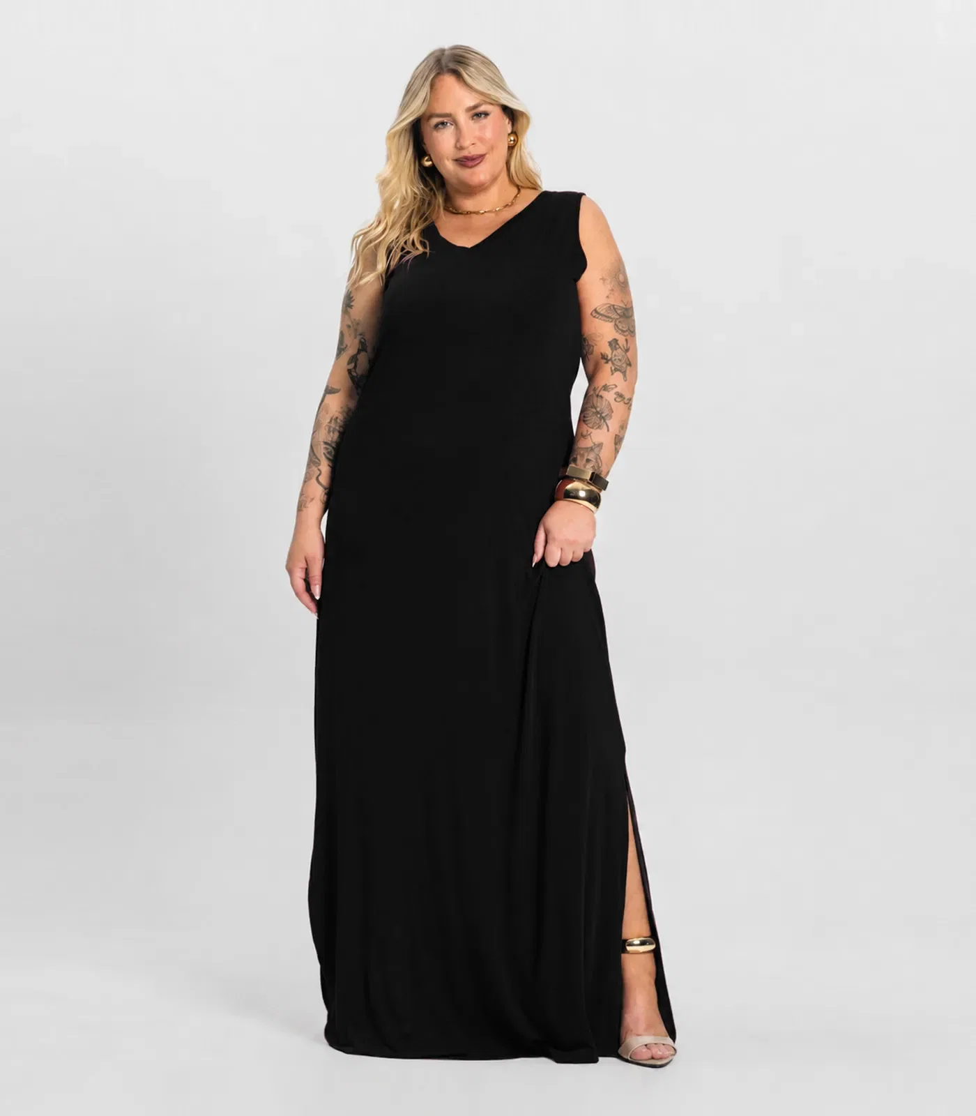 Vestido Longo Plus Size Infinita Cor Preto