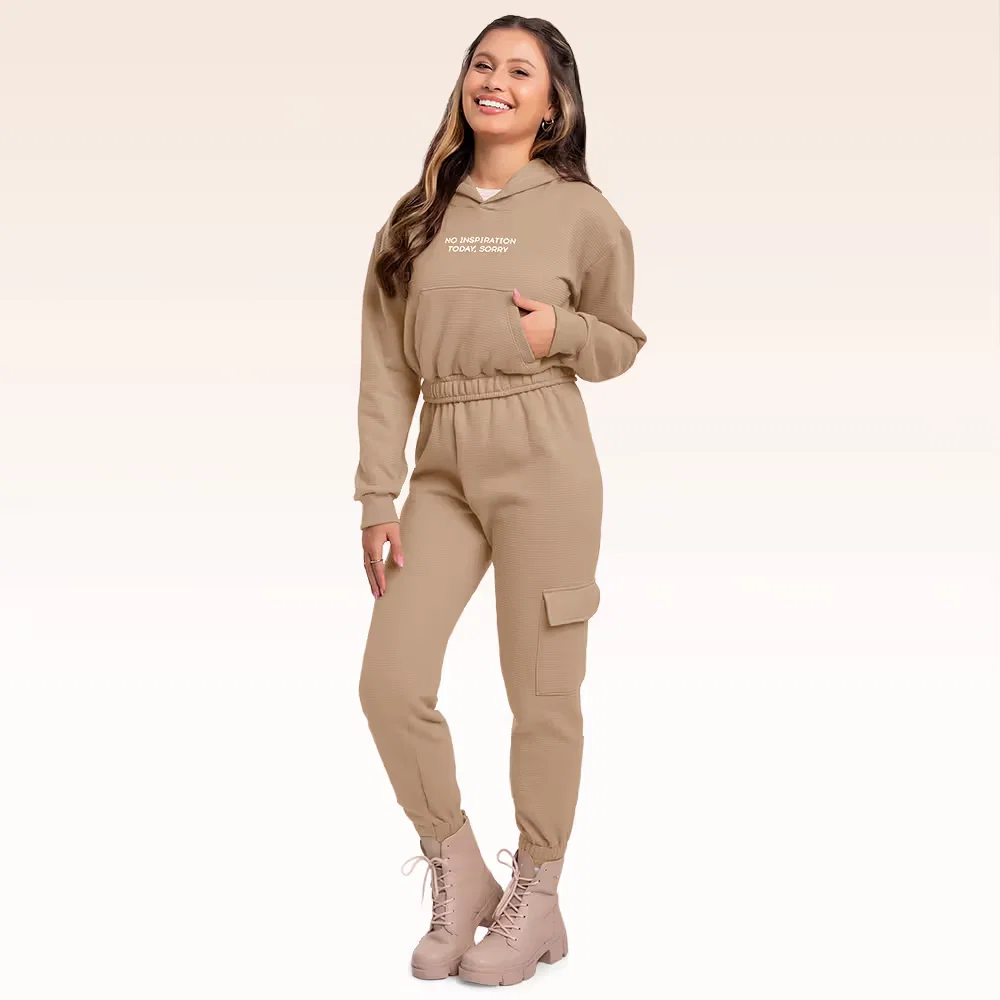 Conjunto blusão com capuz e calça em moletom lótus