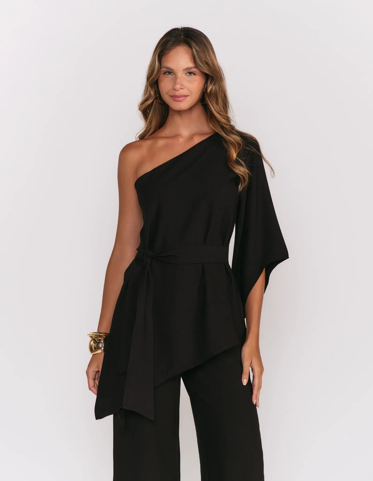 Blusa Ombro So Assimétrica - Preto — imagem 1