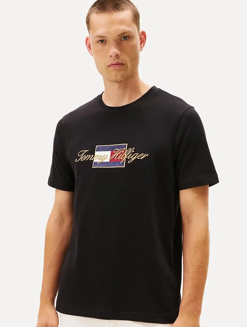 Camiseta Tommy Hilfiger Masculina Icon Gold Preto — imagem 1