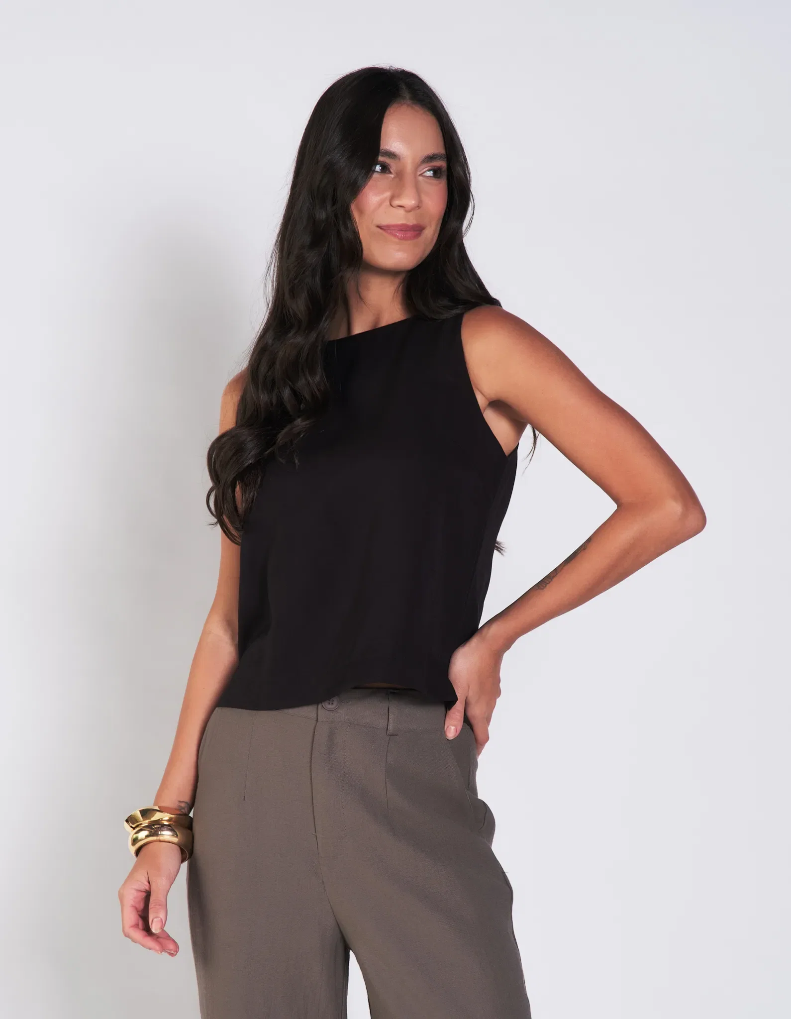 Blusa Sem Manga Alfaiataria Twill - Preto — imagem 1
