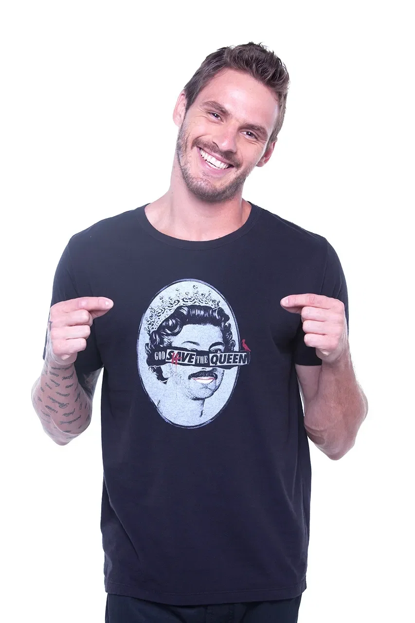 Camiseta Shave The Queen — imagem 1
