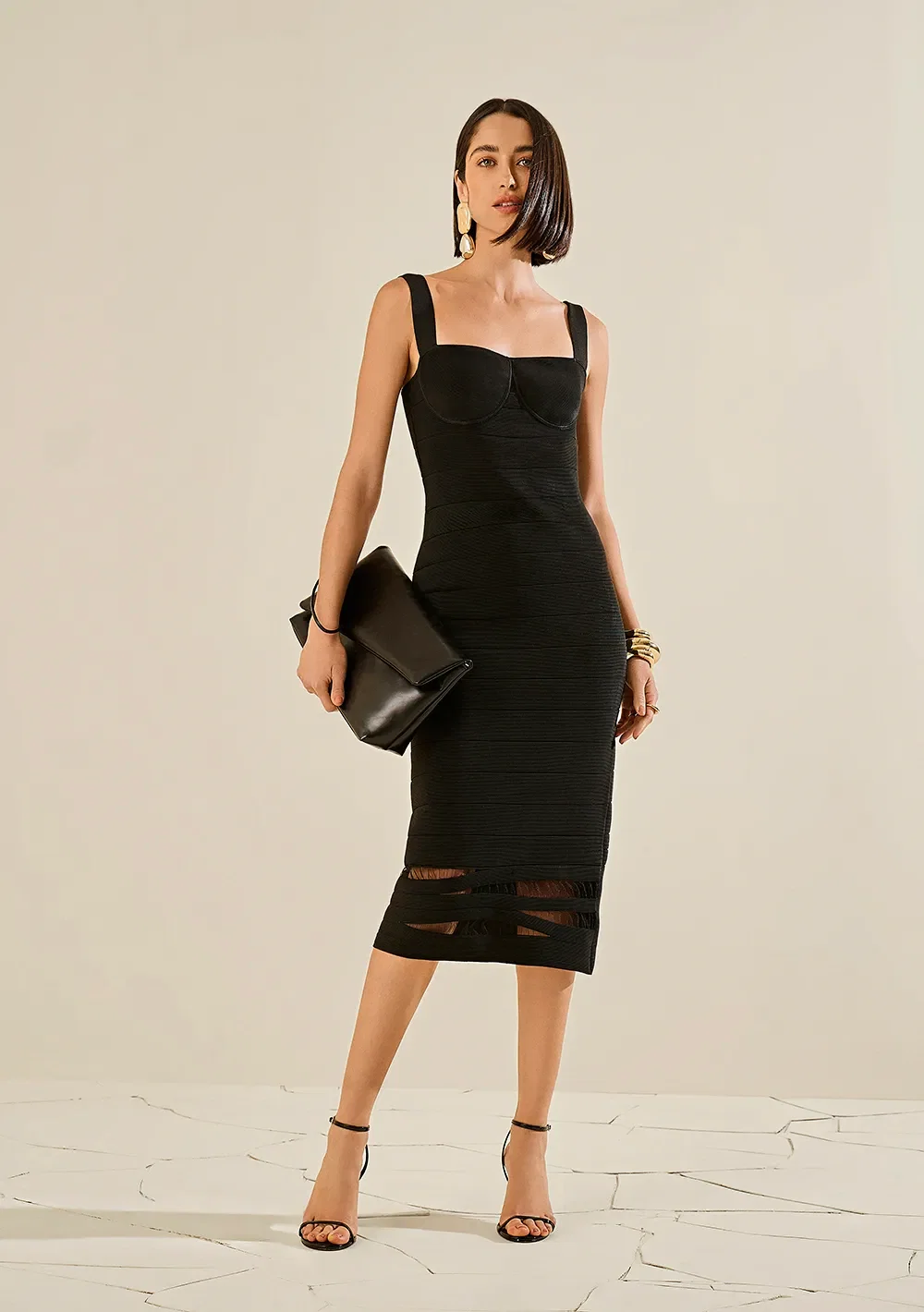 Vestido Morena Rosa Ajustado Decote Reto Com Alça Midi Preto