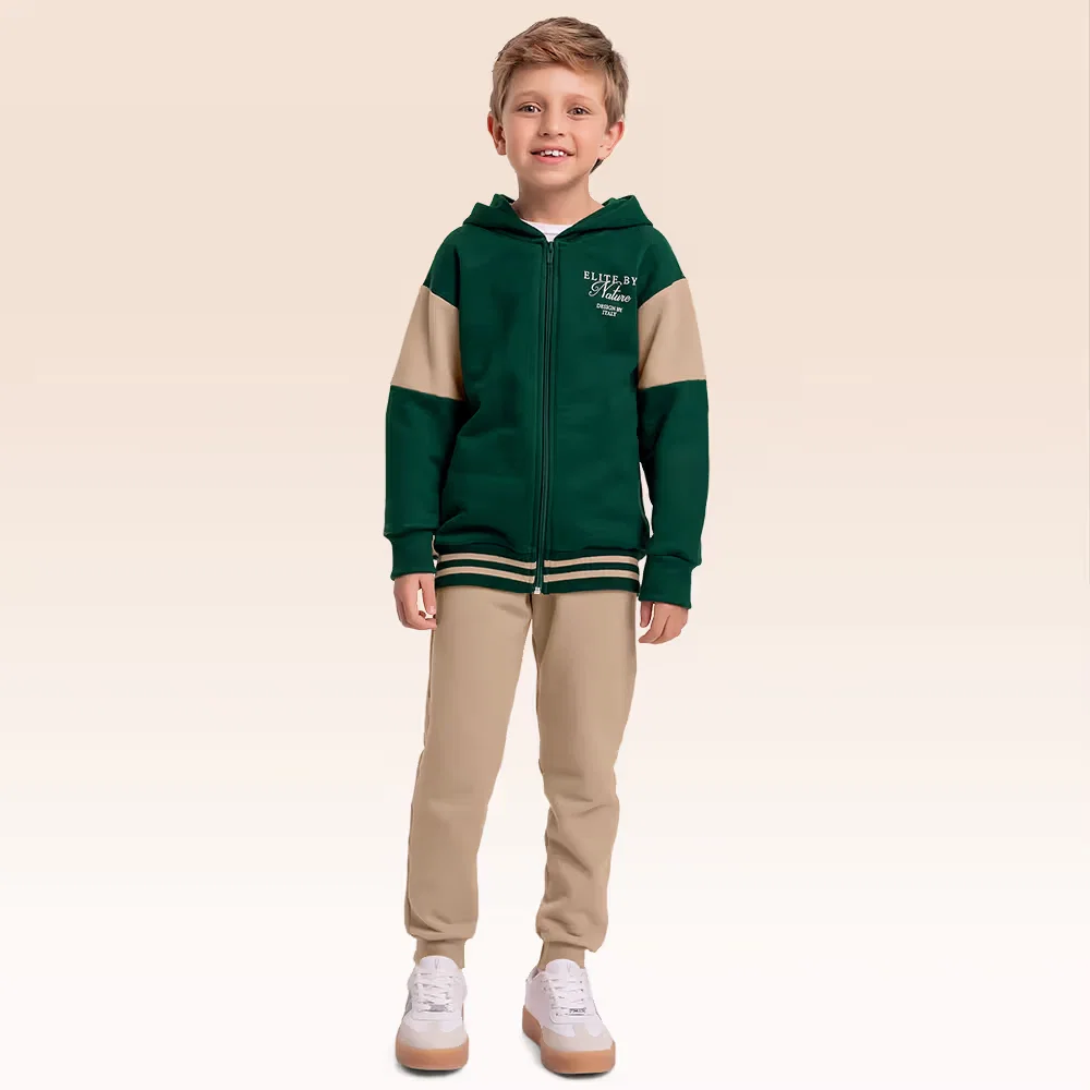 Conjunto jaqueta com capuz e calça