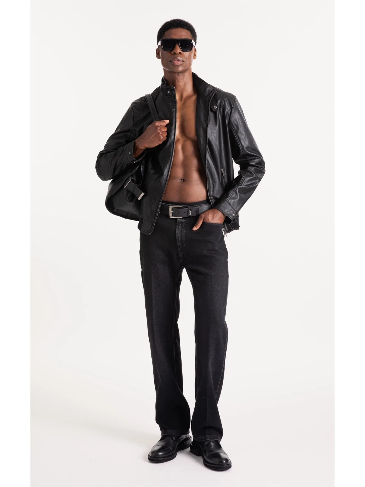 Calça Jeans Jogging Black Boot Cut Lav.Escuro |