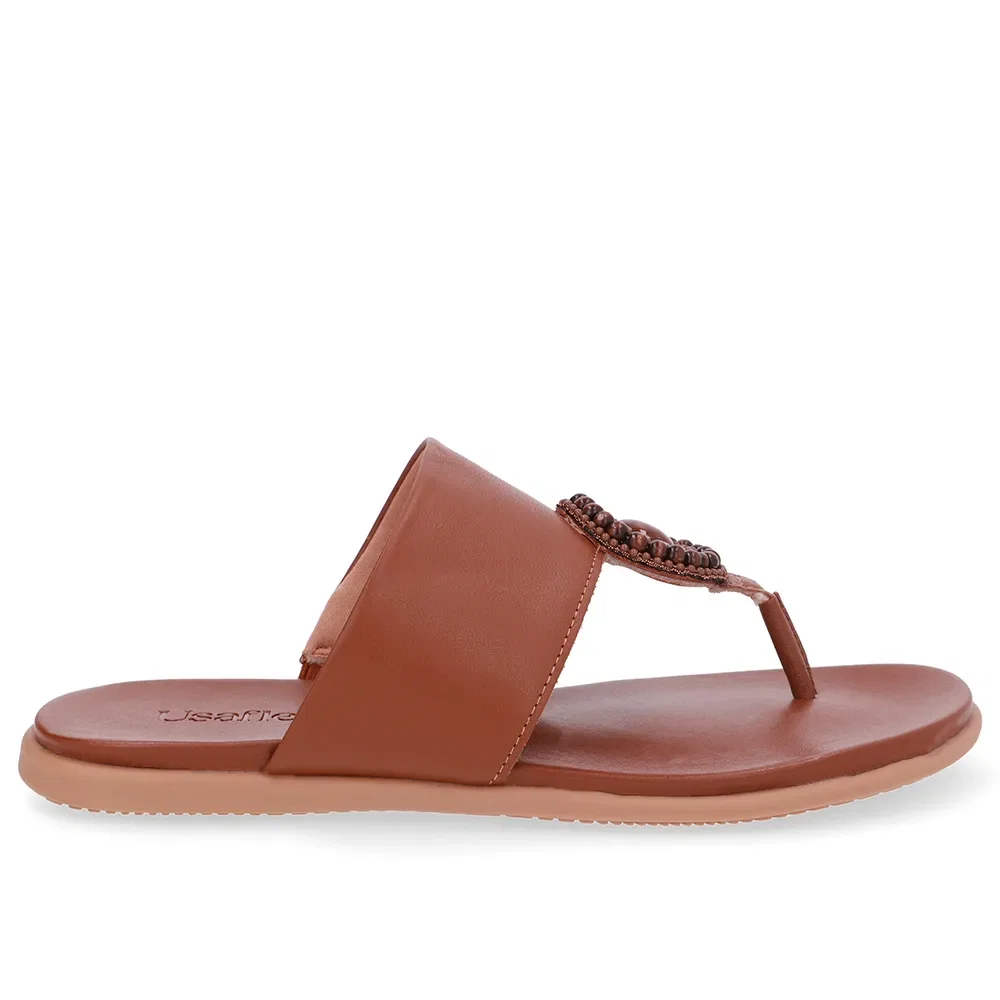 Chinelo Tira Couro Marrom Enfeite