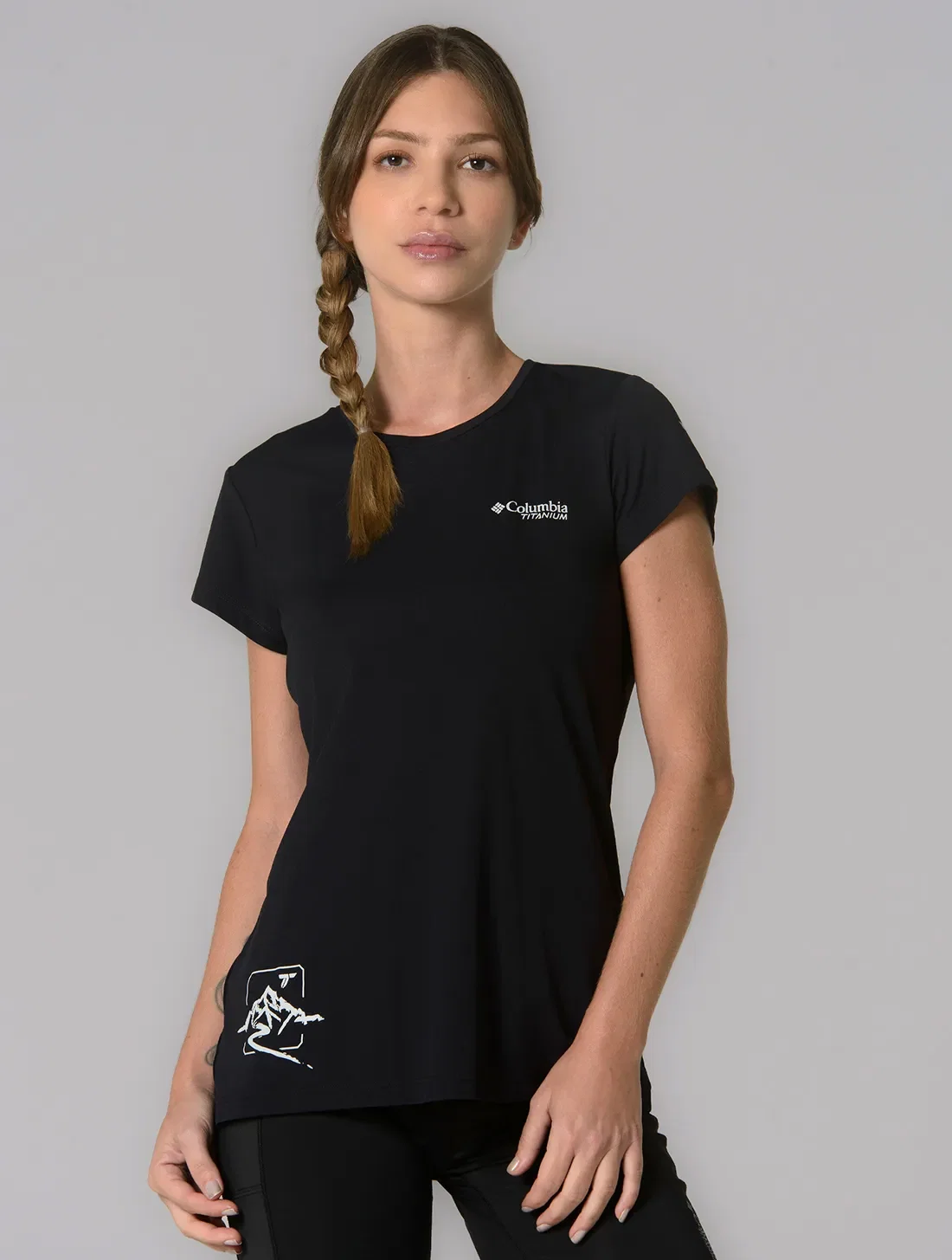 Camiseta Columbia Feminina Neblina Titanium II M/C — imagem 1