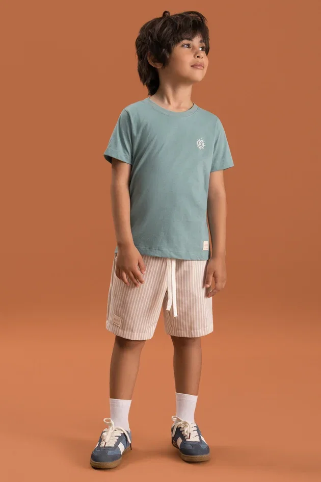 Conjunto Infantil Sustentável Camiseta Estampada em Algodão e Bermuda Eco Texturizada — imagem 1