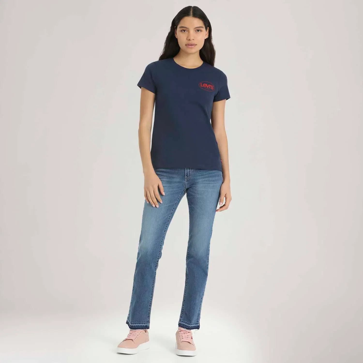 Calça Jeans Levi's® 724® High Rise Straight Lavagem Média — imagem 1