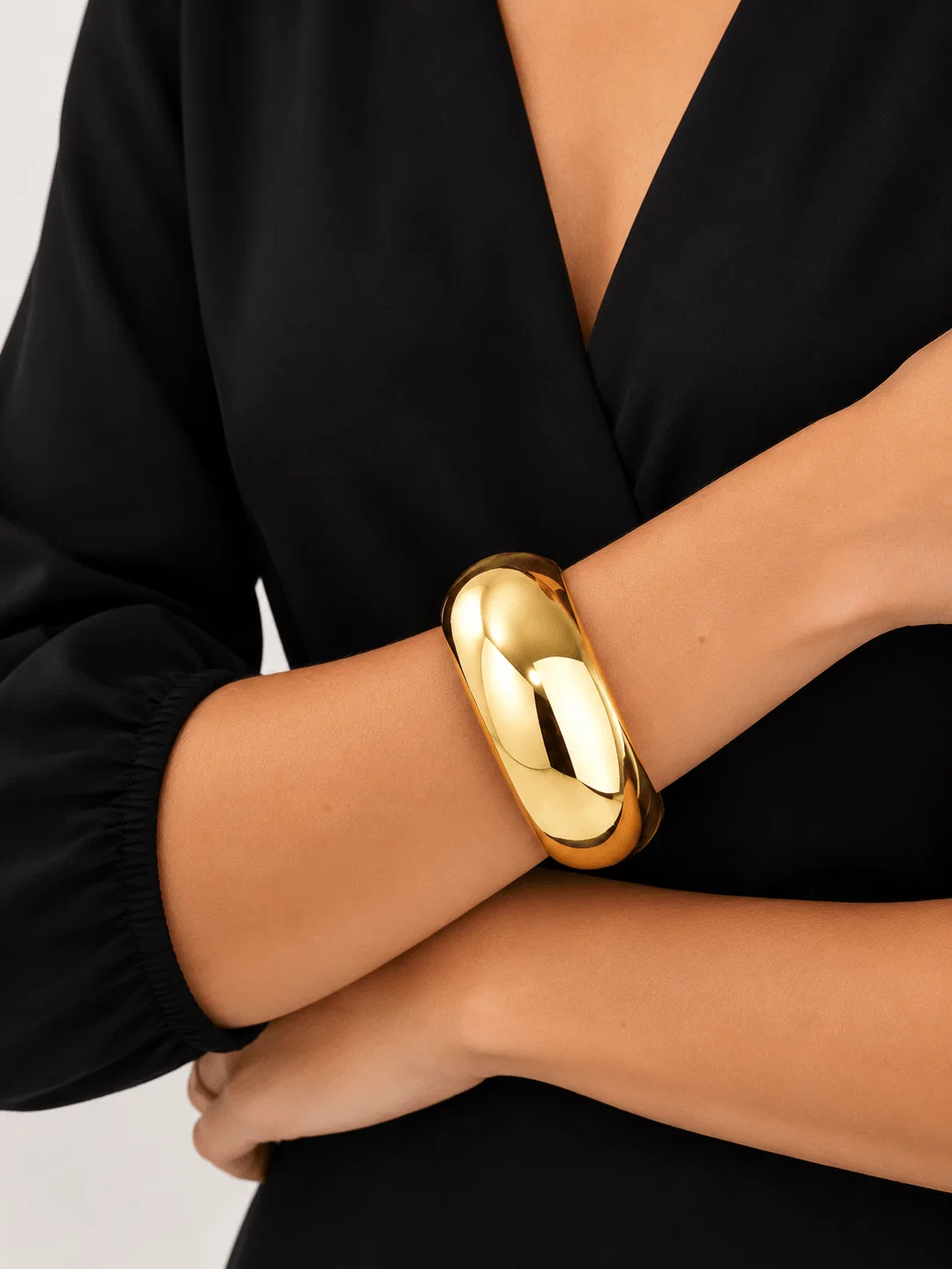 Bracelete Grande Básico - Dourado