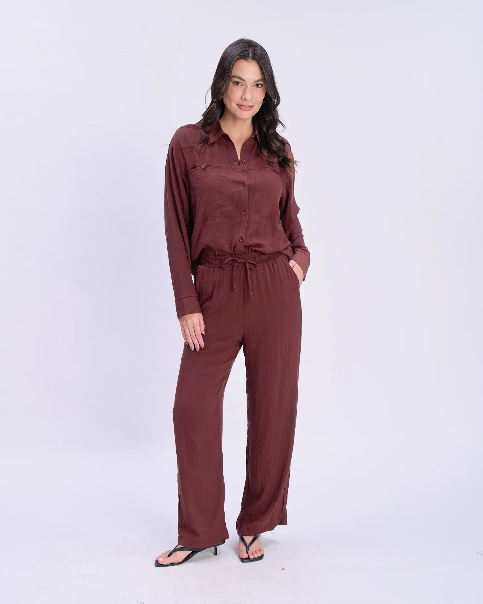 Calça Pantalona Com Bolsos - Marrom — imagem 1