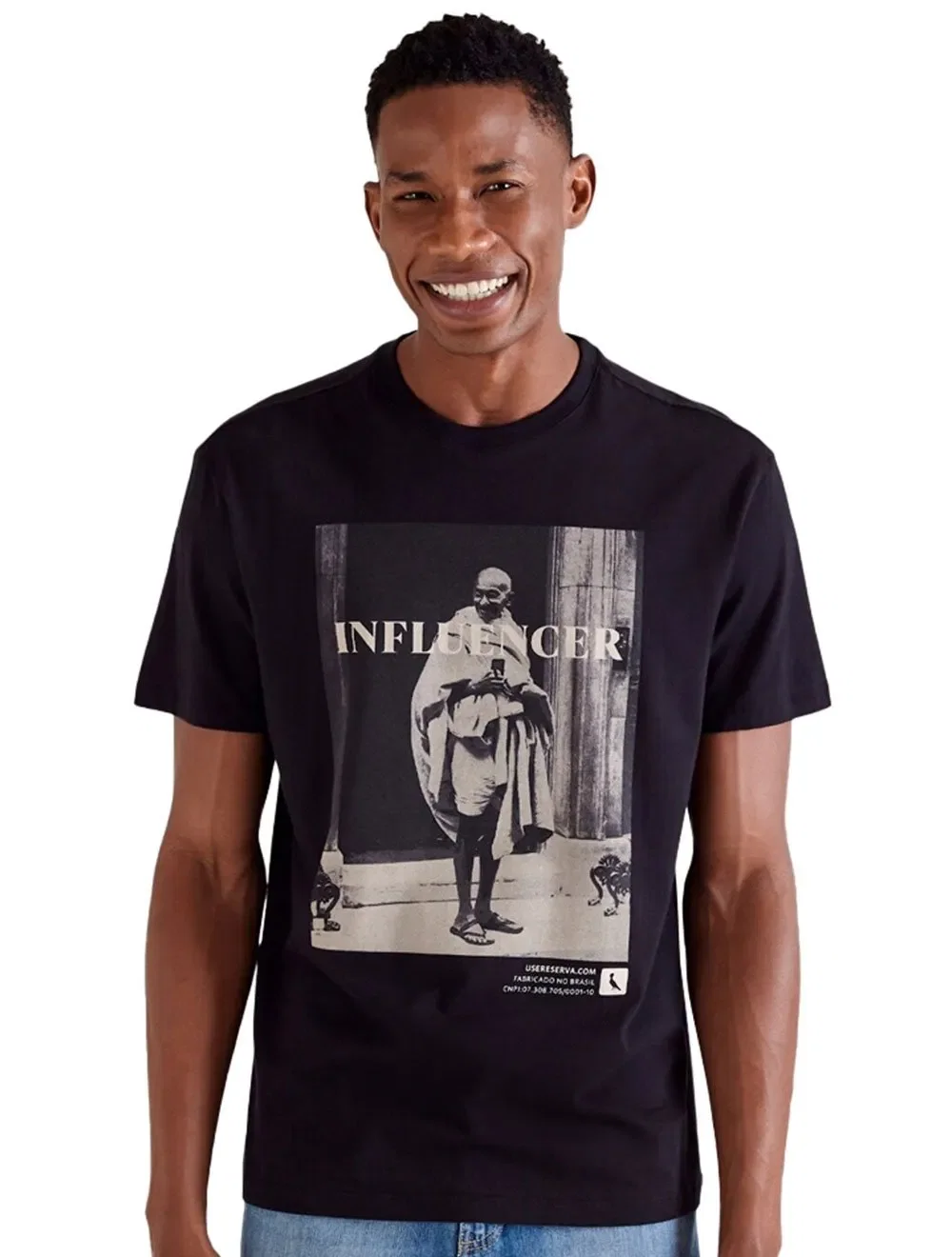 Camiseta Reserva Masculina Influencer Peace Preta