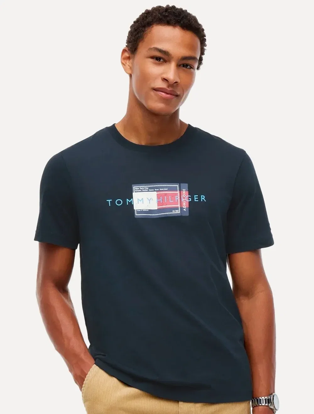 Camiseta Tommy Hilfiger Masculina Ticket Graphic NYC Azul Marinho