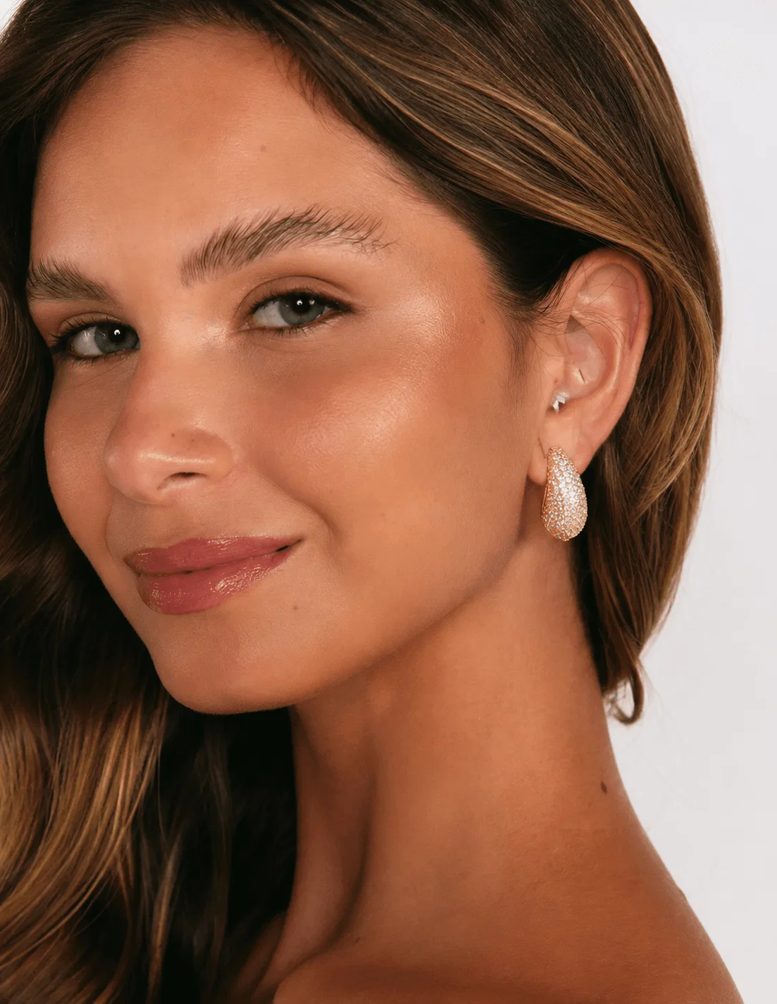 Brinco Gota Strass - Dourado